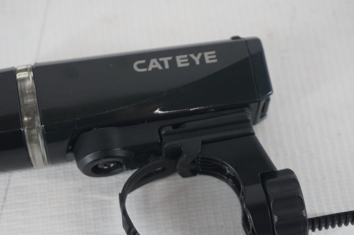 CATEYE 「キャットアイ」 OPTICUBE フロントライト / 阪急塚口店