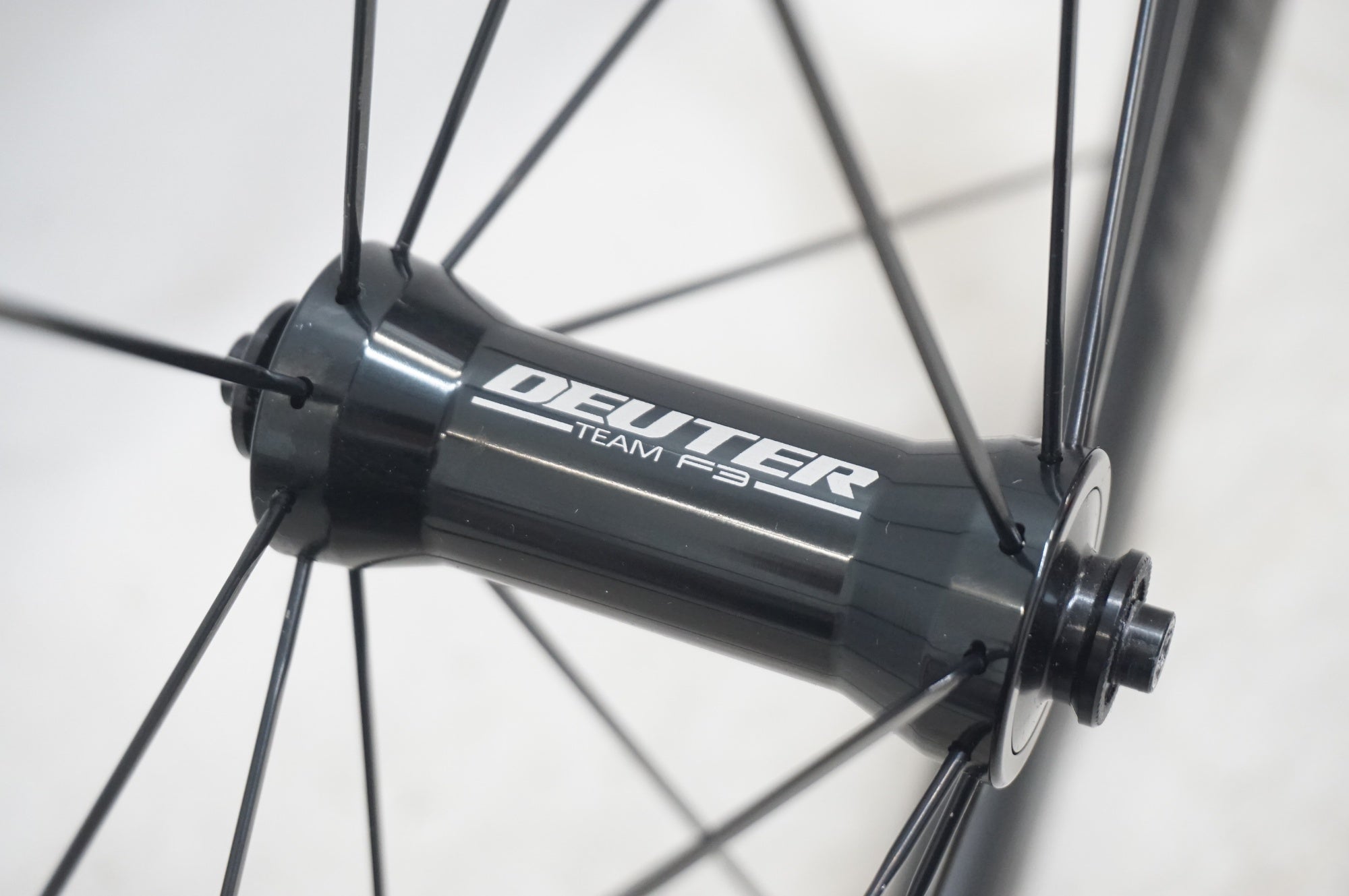 DEUTER 「ドイター」 TEAM F3 45 シマノ11速 ホイールセット / 福岡店