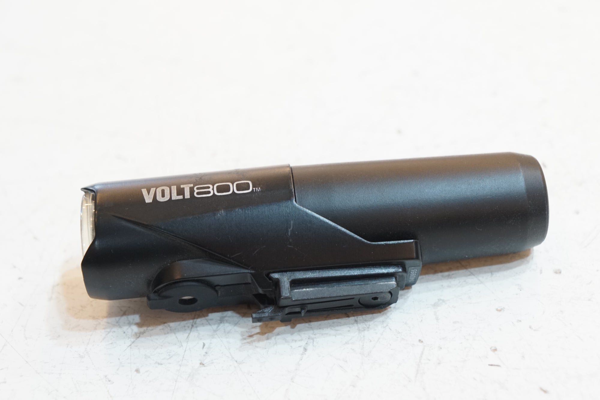 CATEYE 「キャットアイ」 VOLT800 フロントライト / バイチャリ浦和ベース