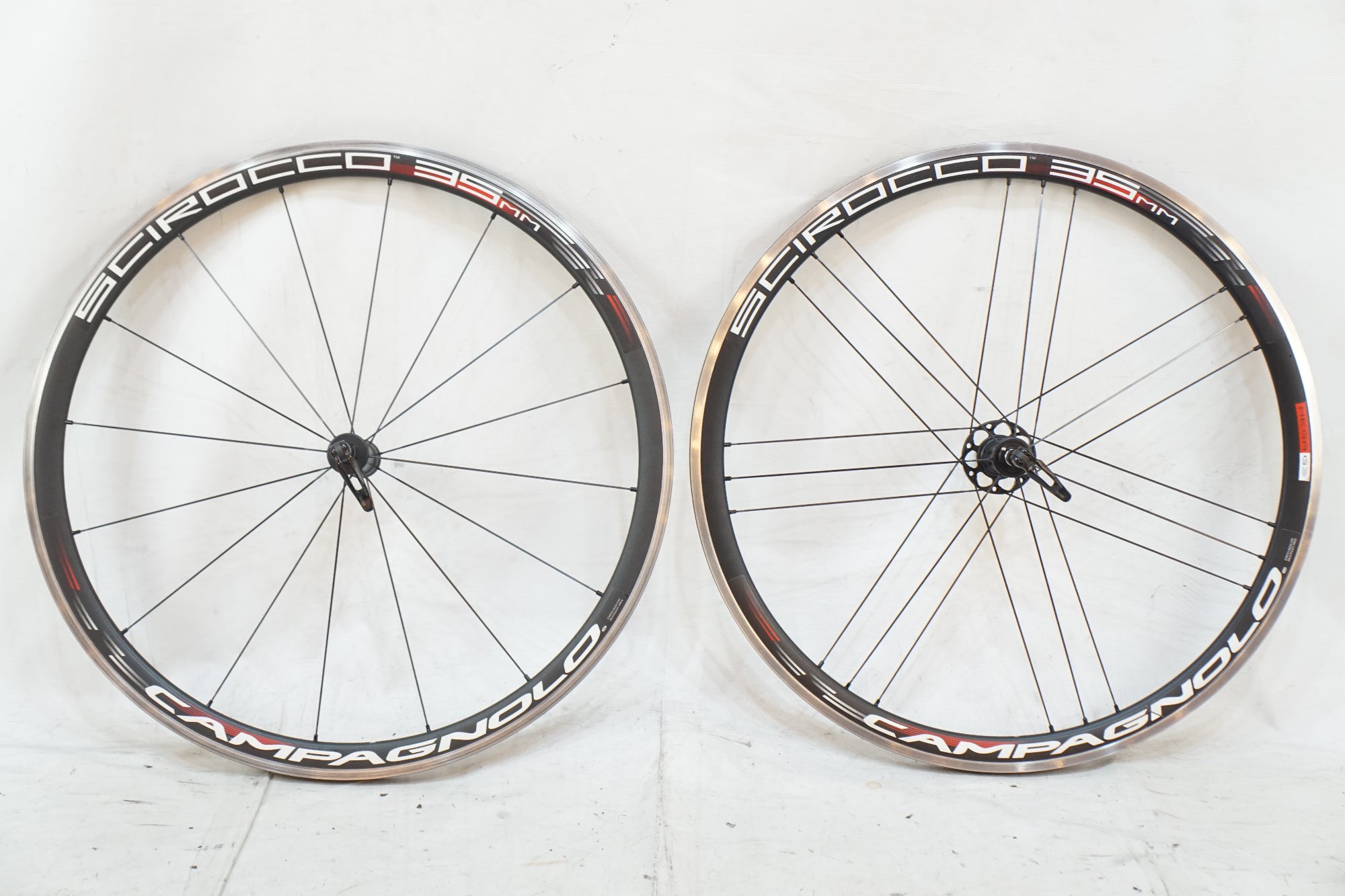 CAMPAGNOLO 「カンパニョーロ」 SCIROCCO 35 MEGA G3 シマノ11速