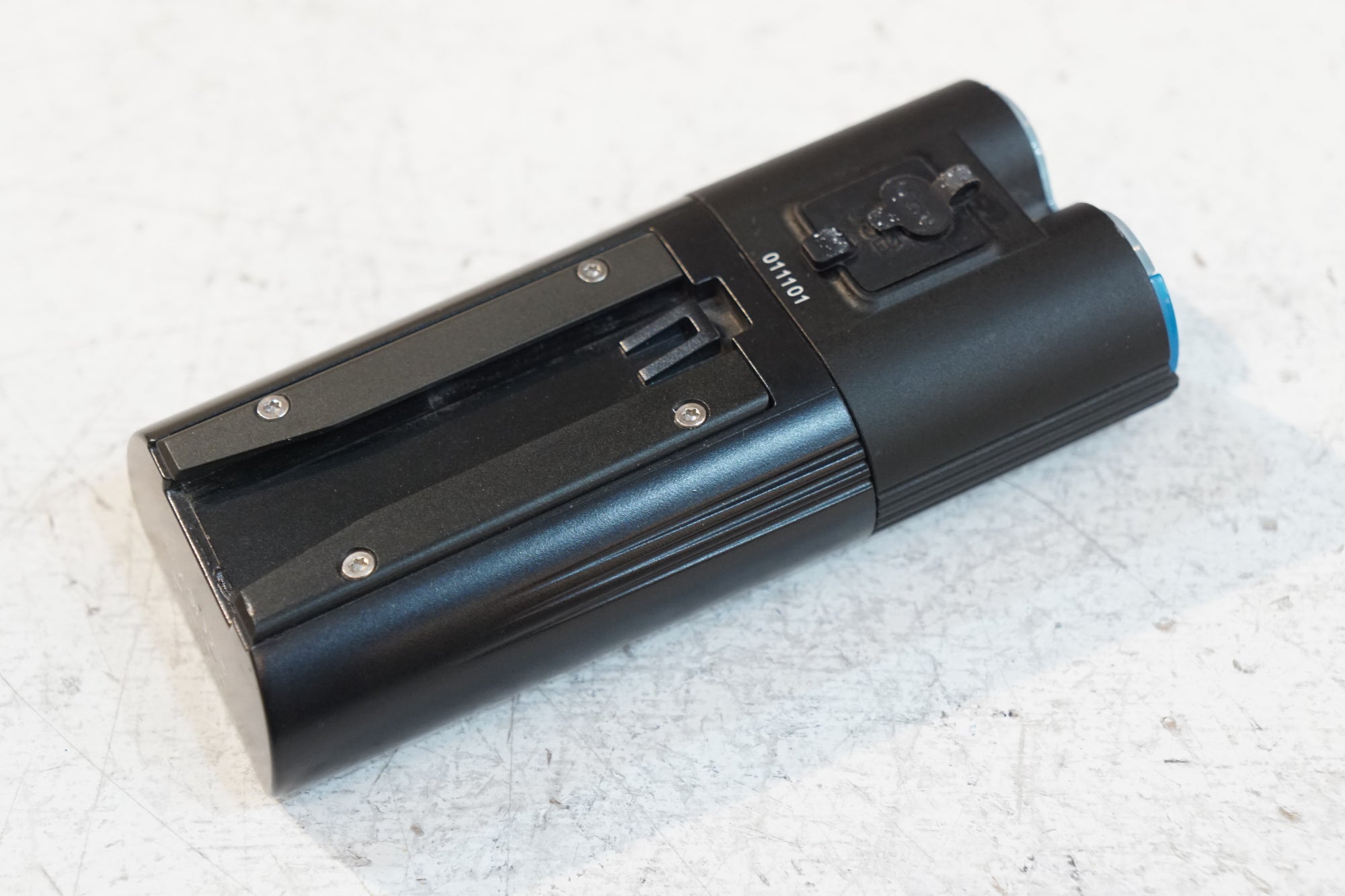 GACIRON 「ガシロン」 V9D-1800 フロントライト / バイチャリ浦和ベース