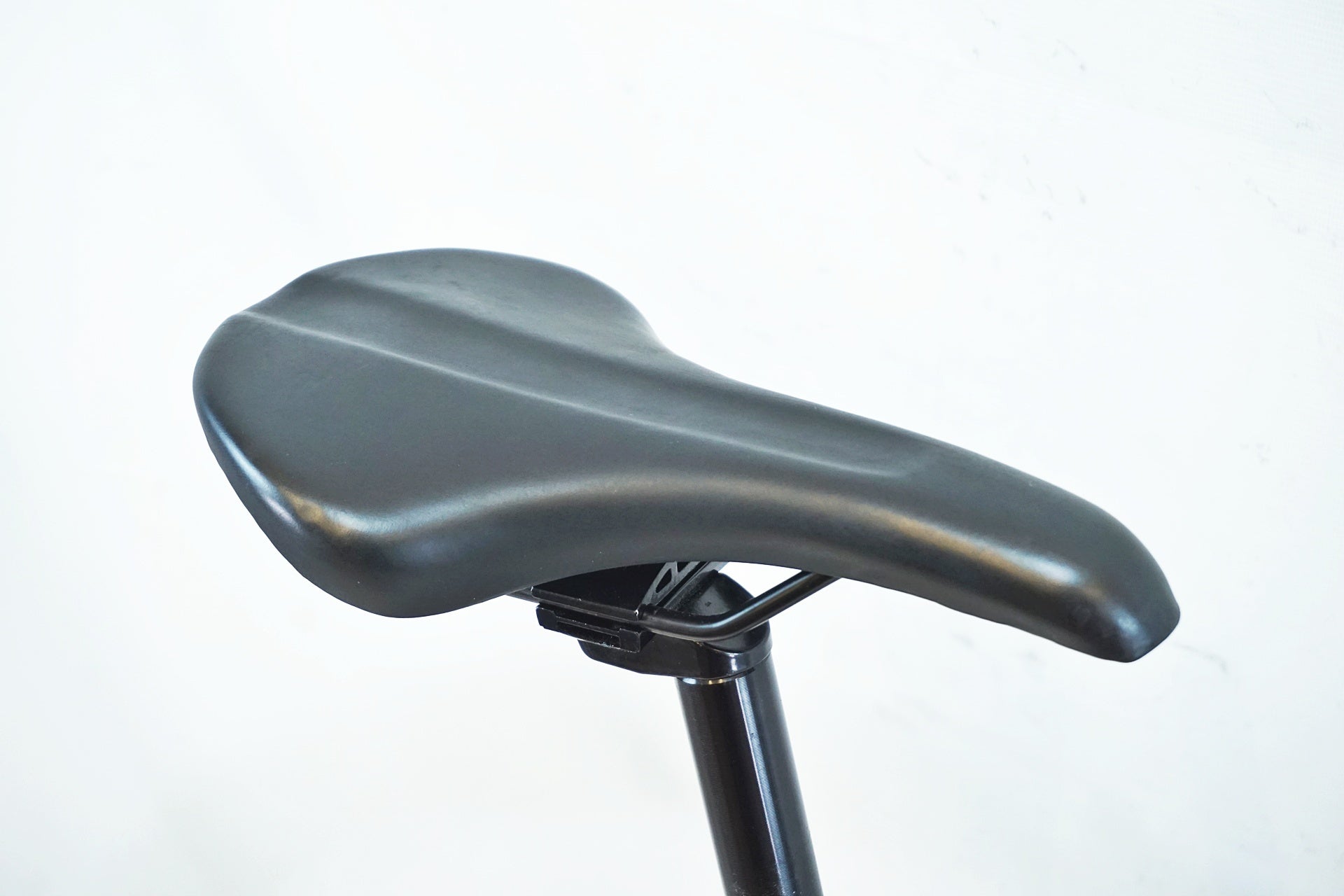 LOCAL BIKES 「ローカルバイクス」 METRO 2022年モデル ピストバイク / 有明ガーデン店