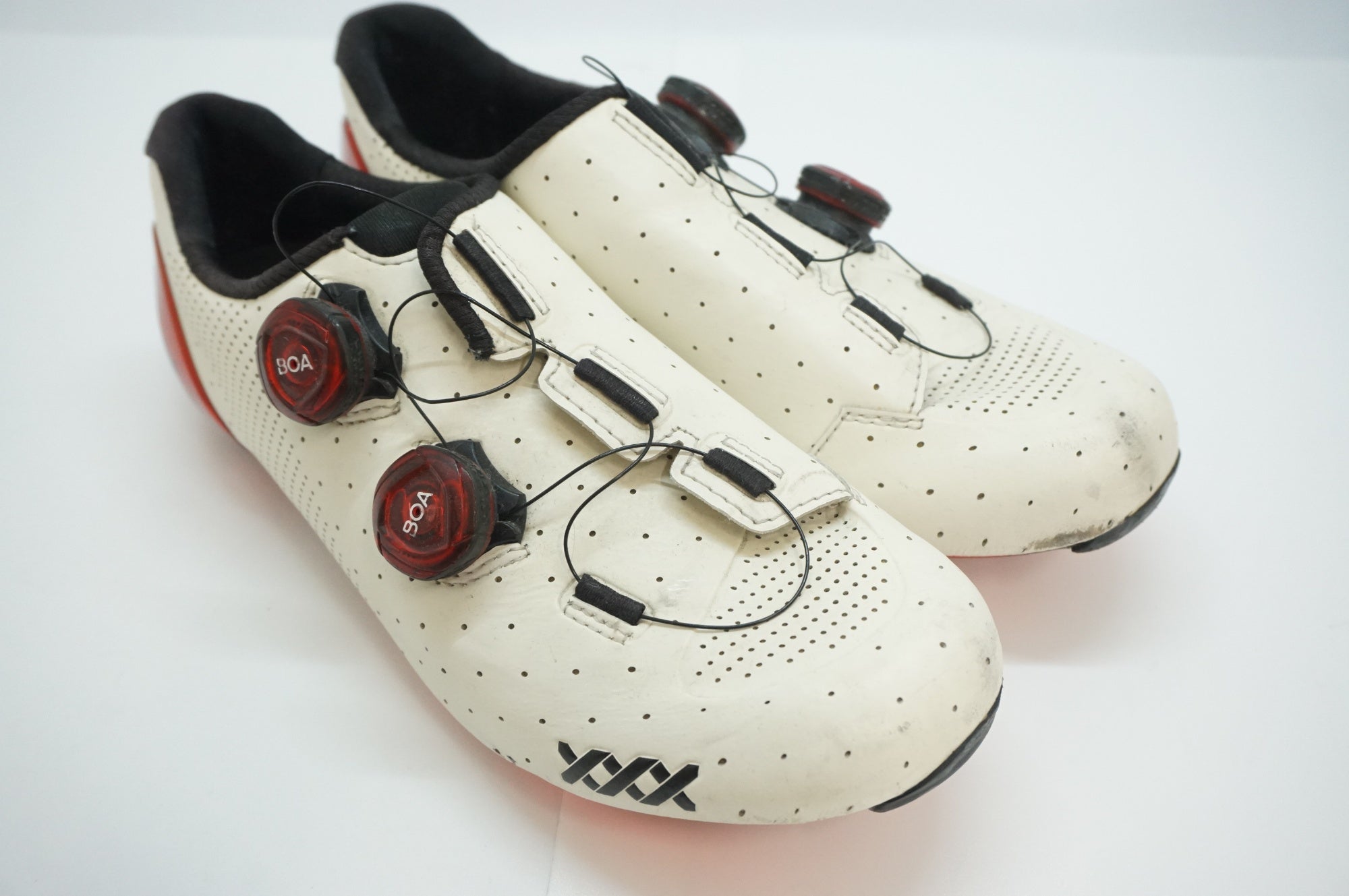 BONTRAGER 「ボントレガー」 XXX ROAD 40(25.7cm)サイズ