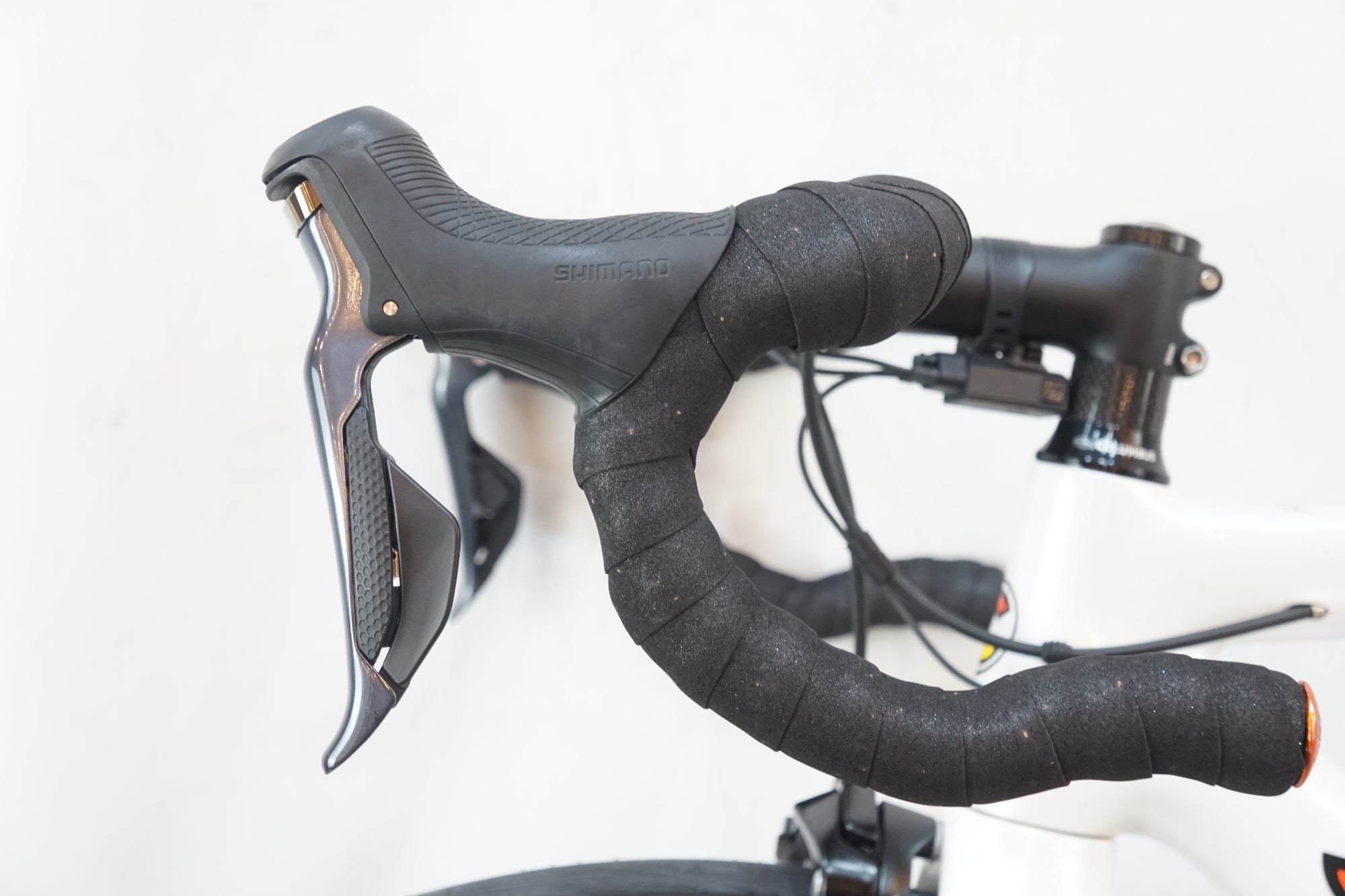 CINELLI 「チネリ」 VELTRIX 2018年モデル ロードバイク / バイチャリ浦和ベース