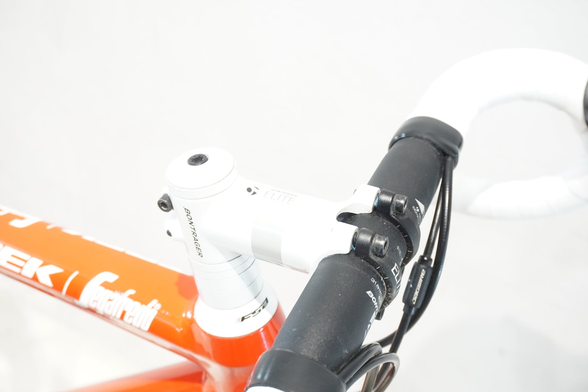 TREK 「トレック」 EMONDA ALR 5 2017年モデル ロードバイク / 横浜戸塚店