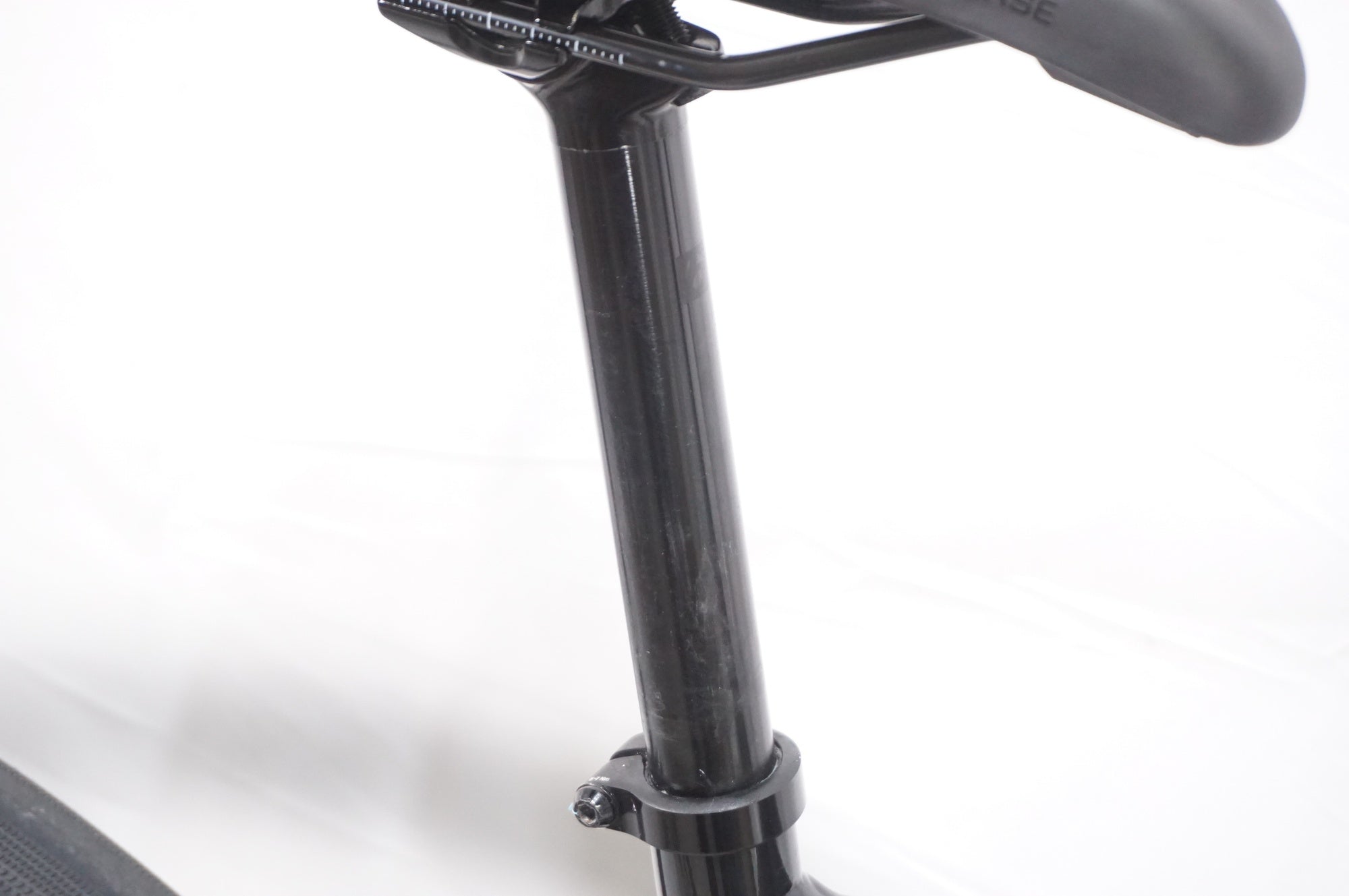 TREK 「トレック」 DOMANE AL 4 GEN 3 2022年モデル ロードバイク / AKIBA店