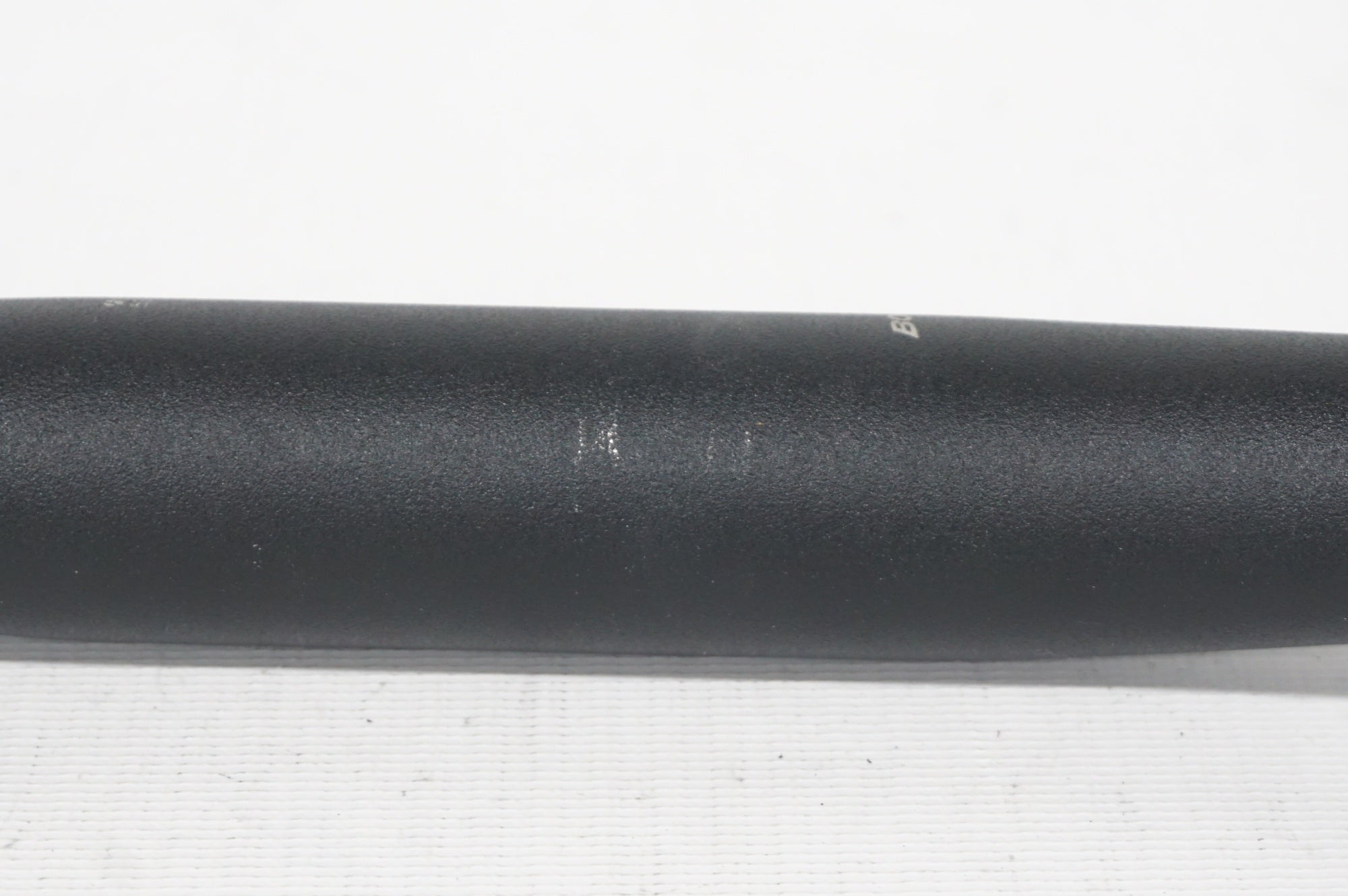 BONTRAGER 「ボントレガー」 Φ31.8 580mm ISOZONE ハンドル グリップセット / 阪急塚口店