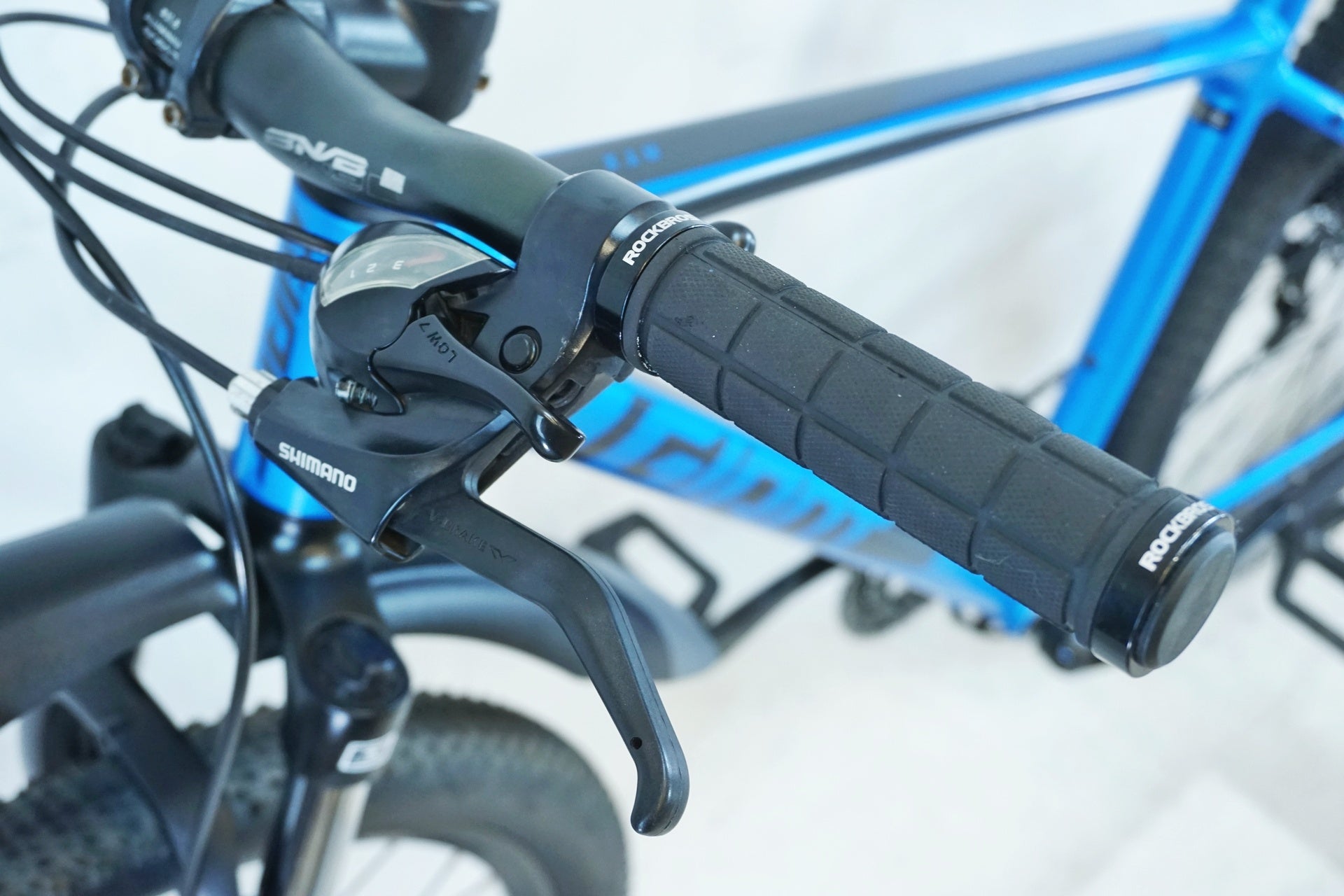 GIANT 「ジャイアント」 ATX 2023年モデル マウンテンバイク / 有明ガーデン店