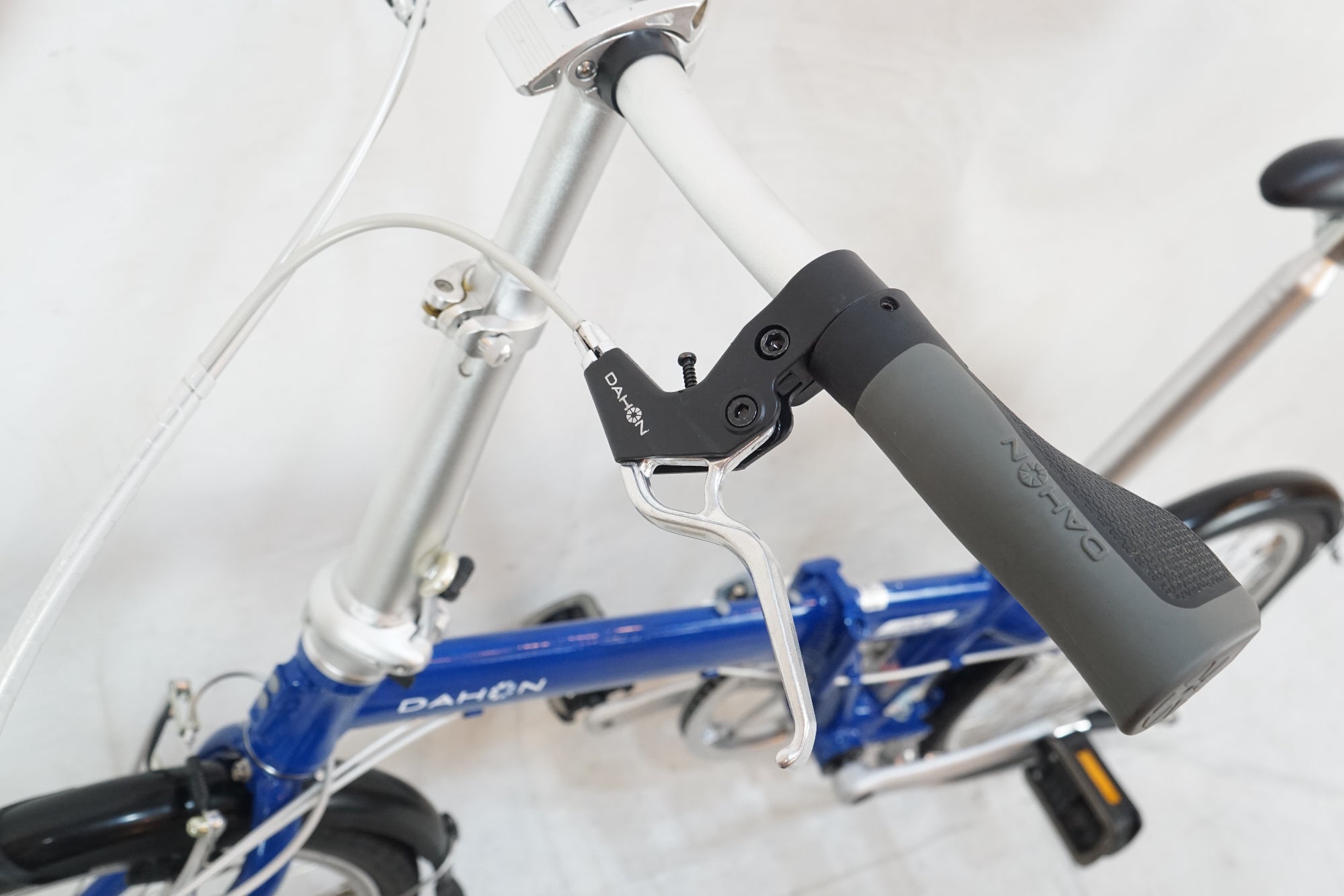 DAHON 「ダホン」 ROUTE 2023年モデル 20インチ 折り畳み自転車 / バイチャリ浦和ベース