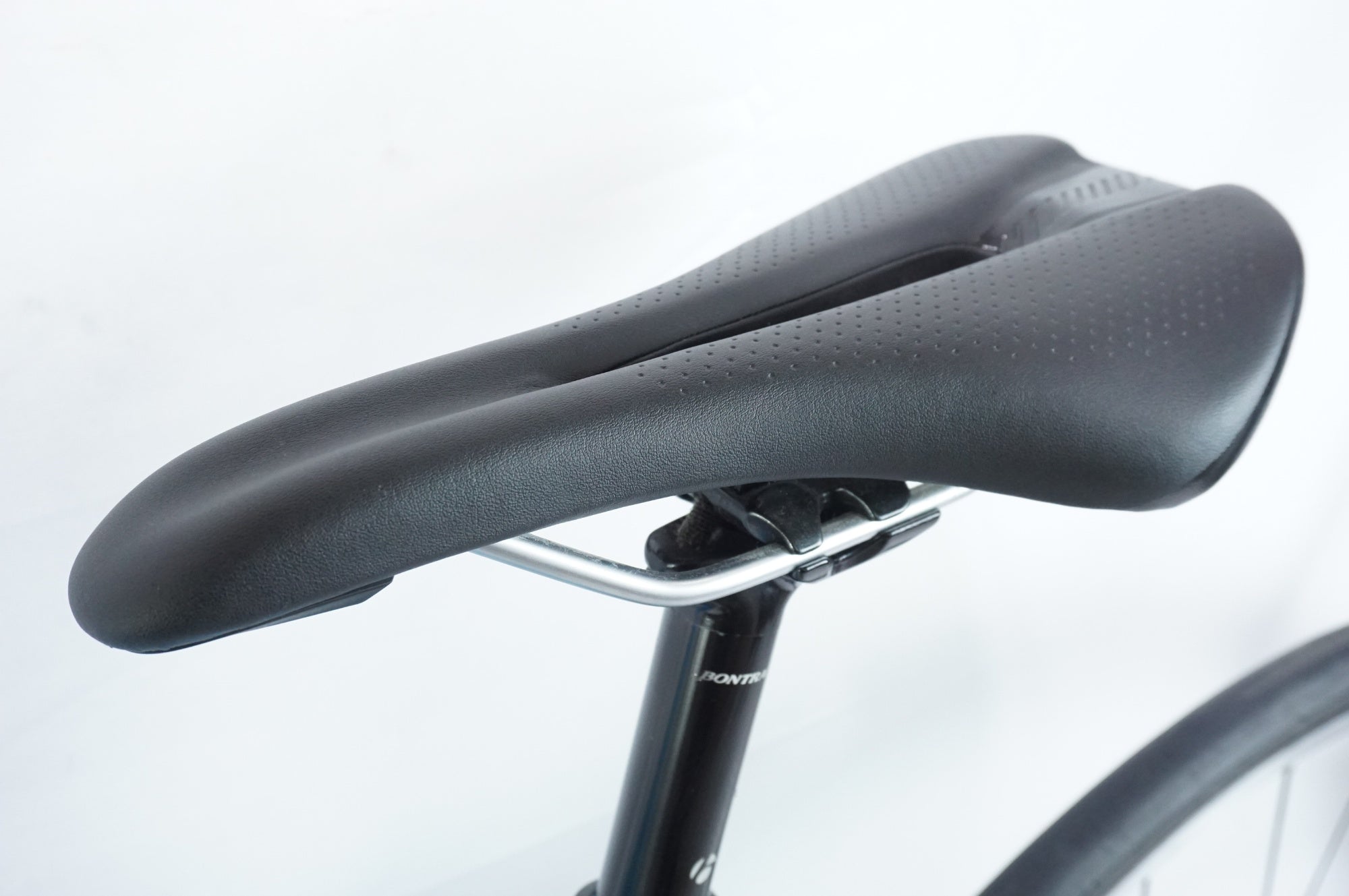 TREK 「トレック」 EMONDA ALR4 2018年モデル ロードバイク / 中目黒店