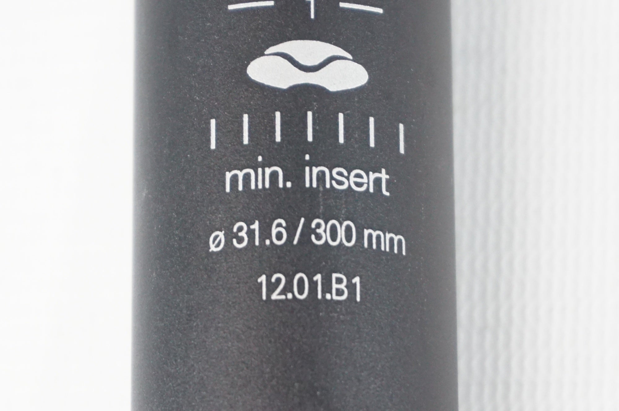 ブランド不明 φ31.6 300mm シートポスト / 阪急塚口店