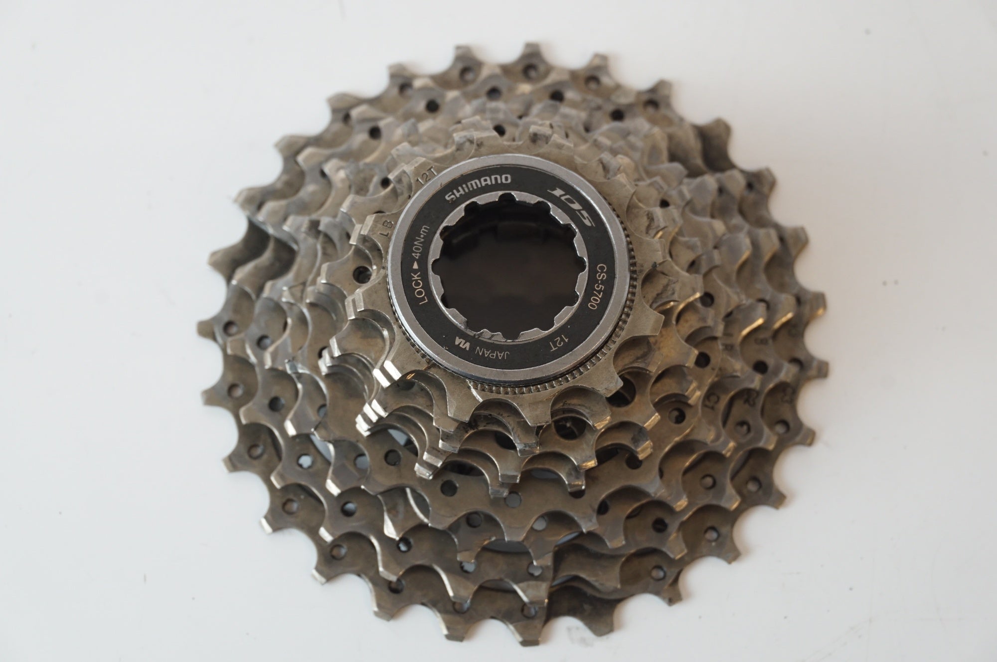 【新品】シマノ スプロケットCS-5700 12-27T チェーンCN-6701 SHIMANO 「シマノ」 105 CS-5700 12-27T スプロケット / 浜松店