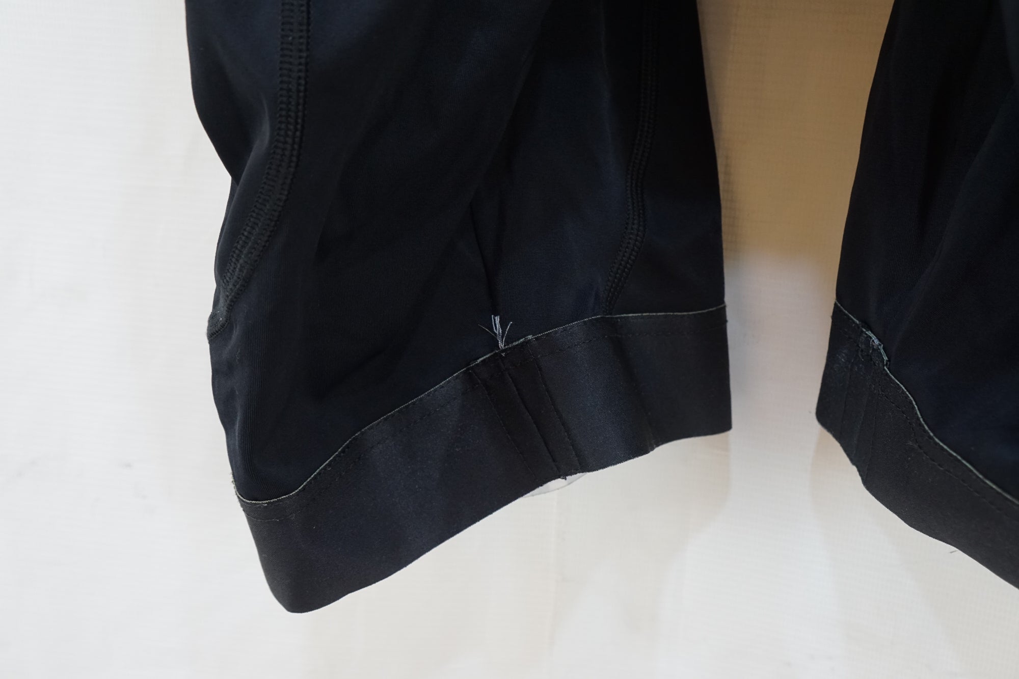 RH+ 「アール エイチ プラス」 Mサイズ サイクルジャージセット / バイチャリ浦和ベース