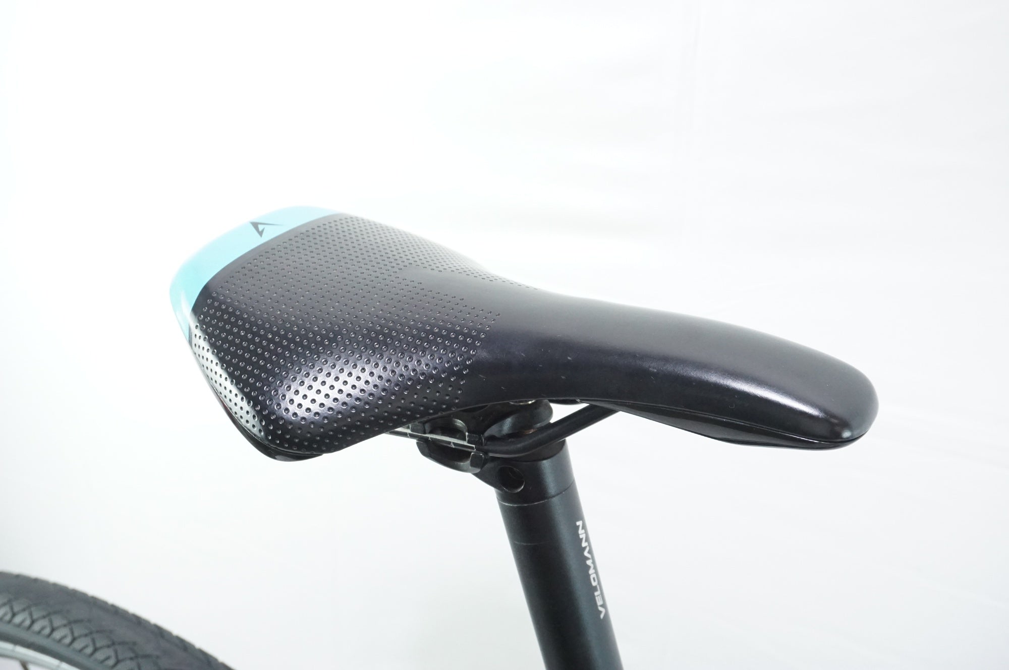 BIANCHI 「ビアンキ」 C-SPORT1 2024年モデル クロスバイク / 中目黒店