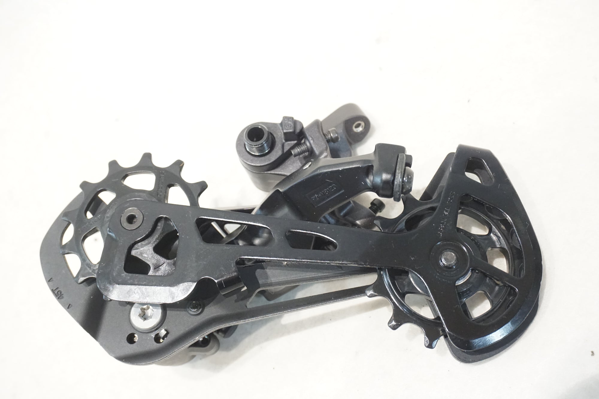 SHIMANO 「シマノ」 DEORE XT RD-M8120-SGS リアディレイラー / 横浜戸塚店