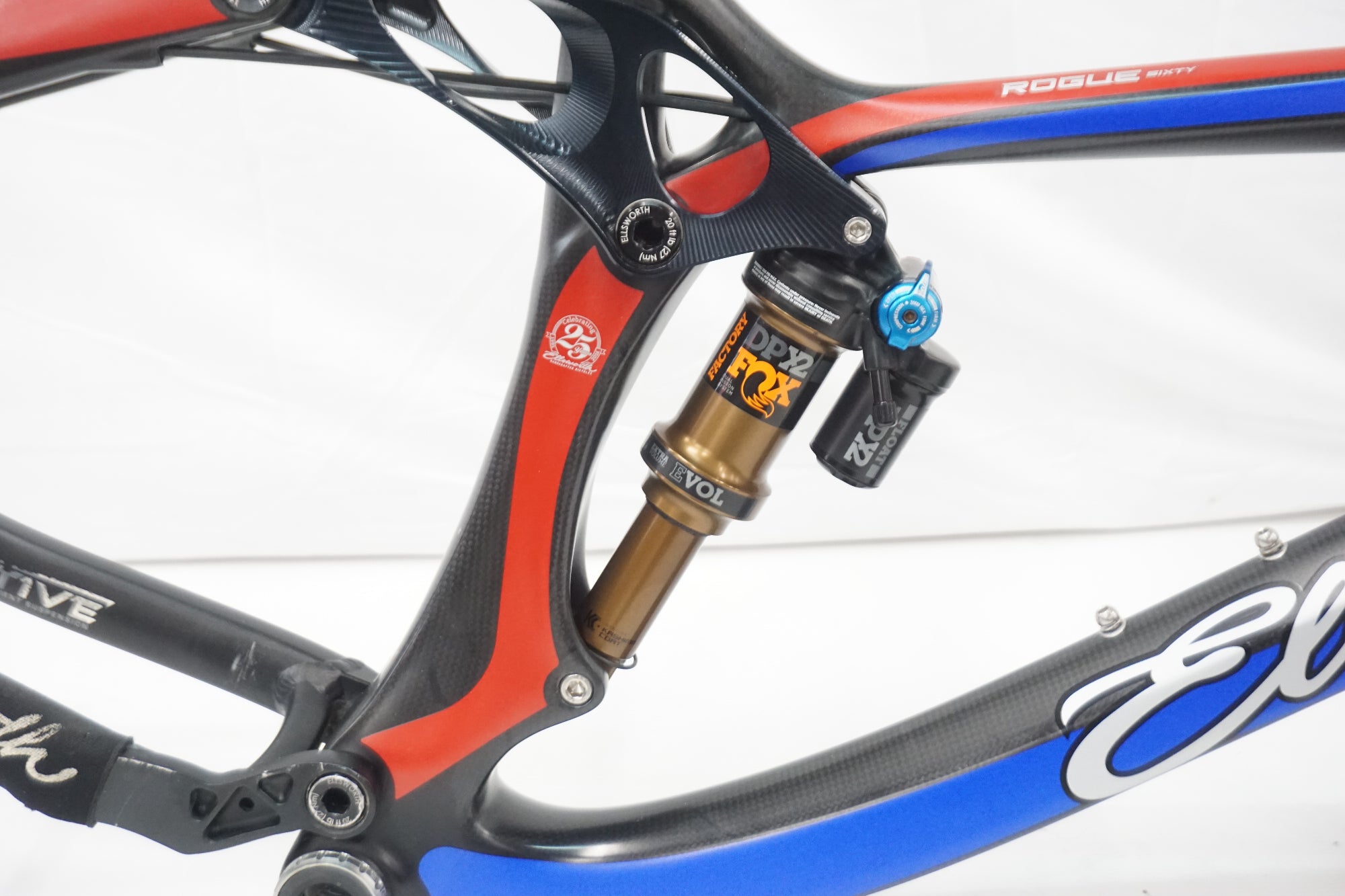 ELLSWORTH 「エルズワース」 ROGUE SIXTY 2017年モデル フレーム/ 奈良店