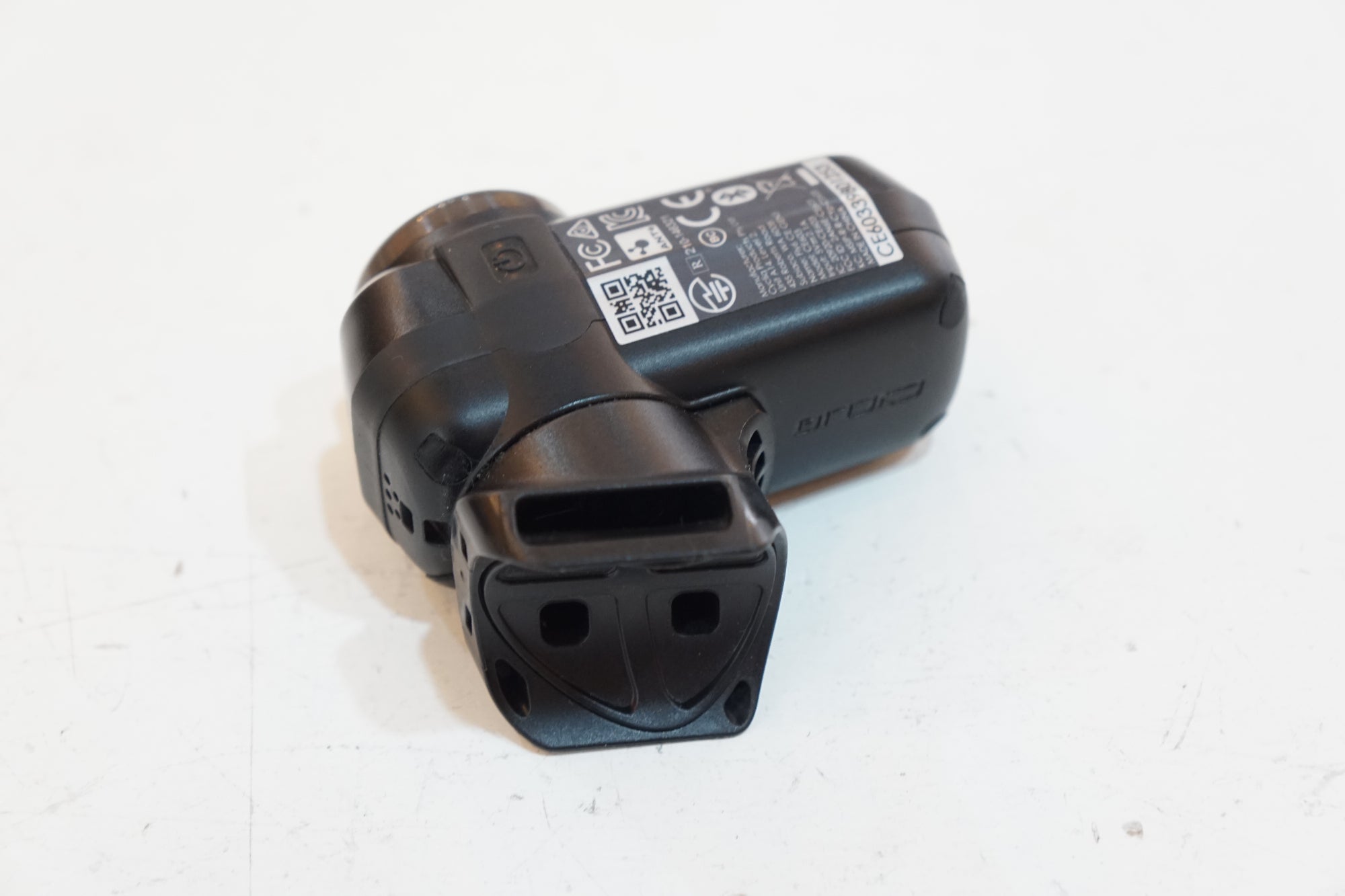 CYCLIQ 「サイクリック」 FLY6 GEN 3 HDバイクカメラ+リアライト / バイチャリ浦和ベース