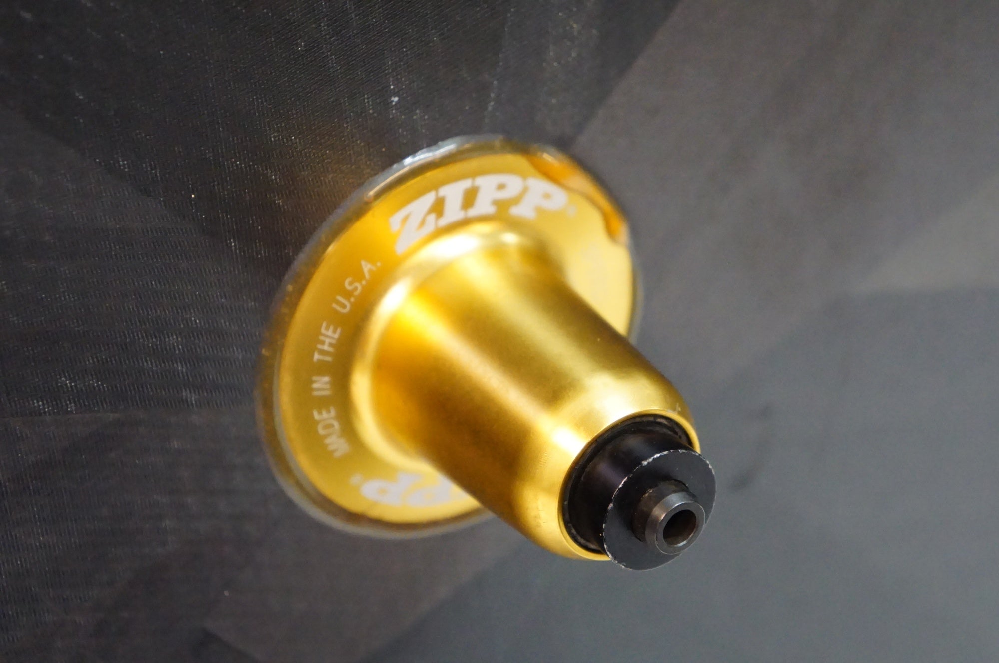 ZIPP 「ジップ」 870 シマノ8/9速 リアホイール / 熊谷本店