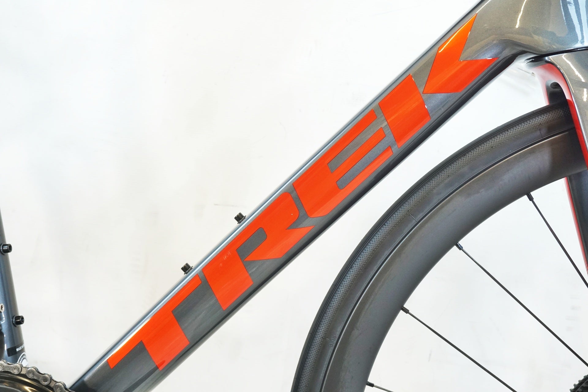TREK 「トレック」 EMONDA SL 5 2023年モデル ロードバイク / 有明ガーデン店