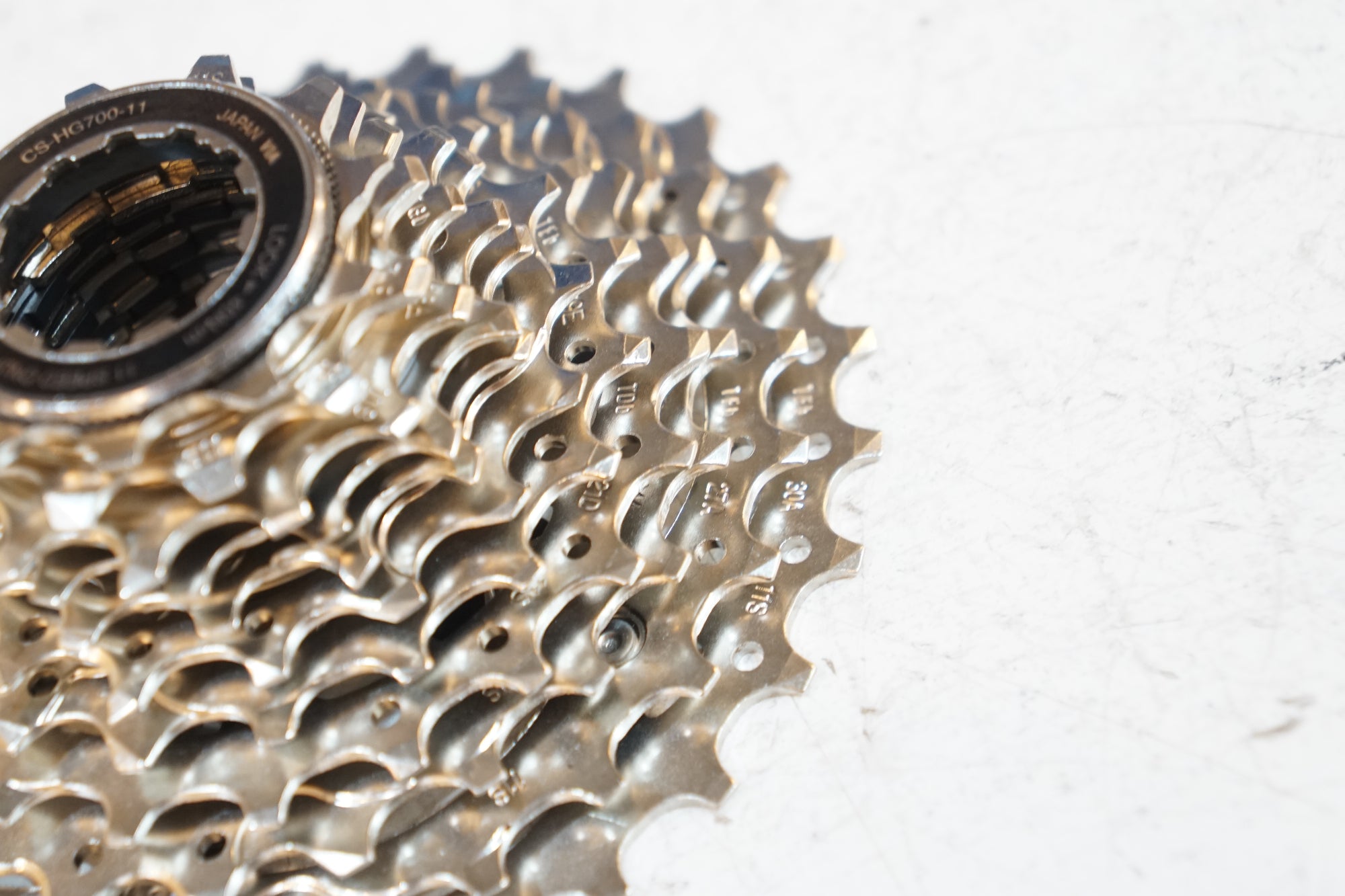 SHIMANO 「シマノ」 CS-HG700-11 11-30T スプロケット / バイチャリ浦和ベース