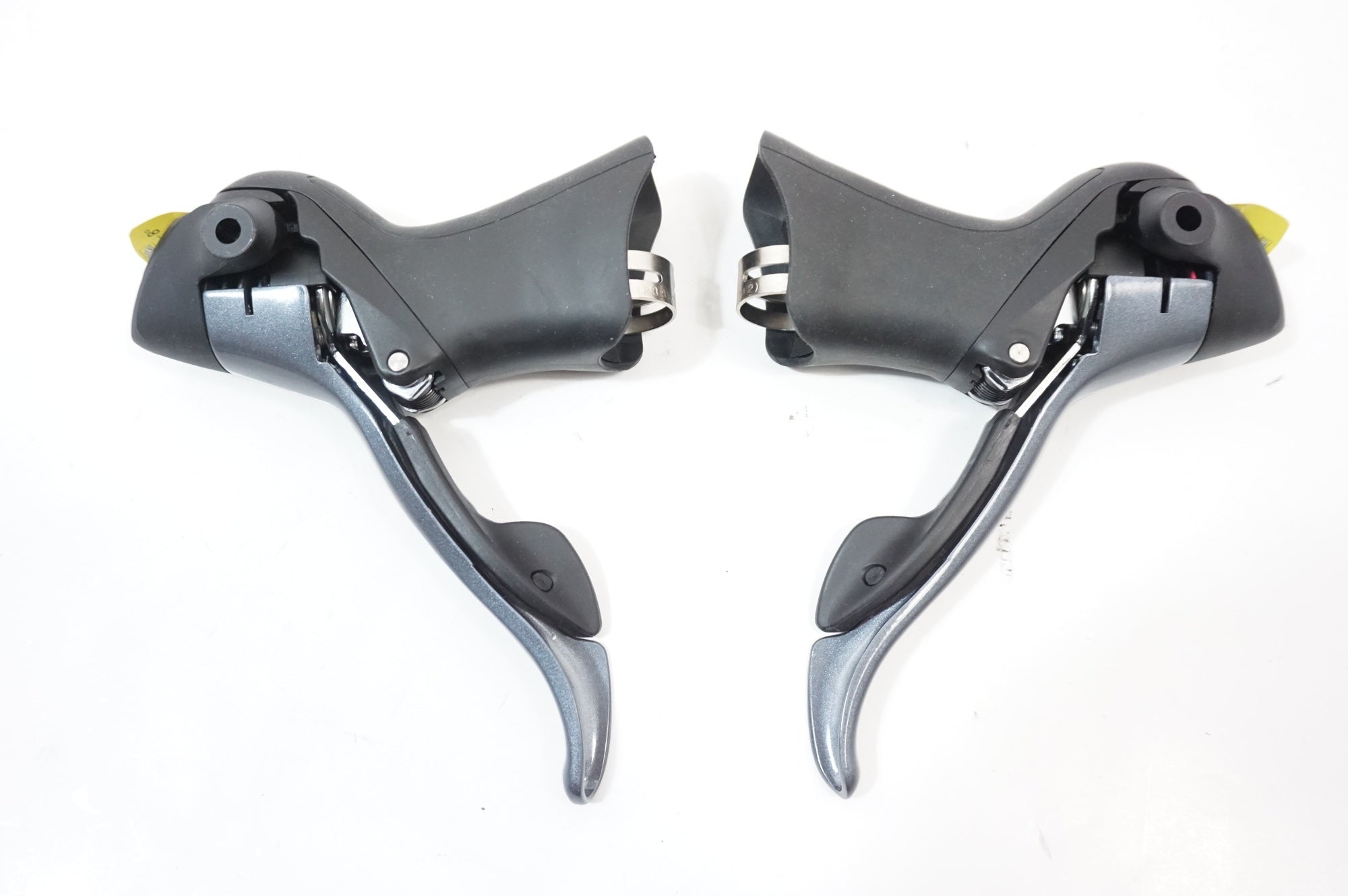 SHIMANO 「シマノ」 CLARIS ST-2400 デュアルコントロールレバー / 世田谷店