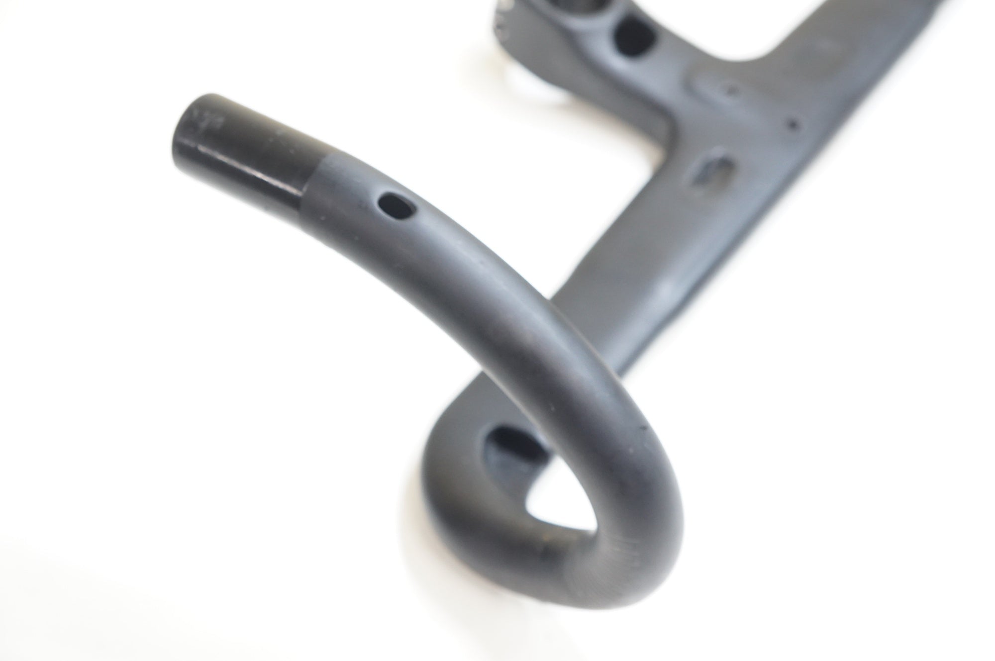DEDA 「デダ」 ALANERA RS ステム一体型 440/100mm ハンドル / 大宮店