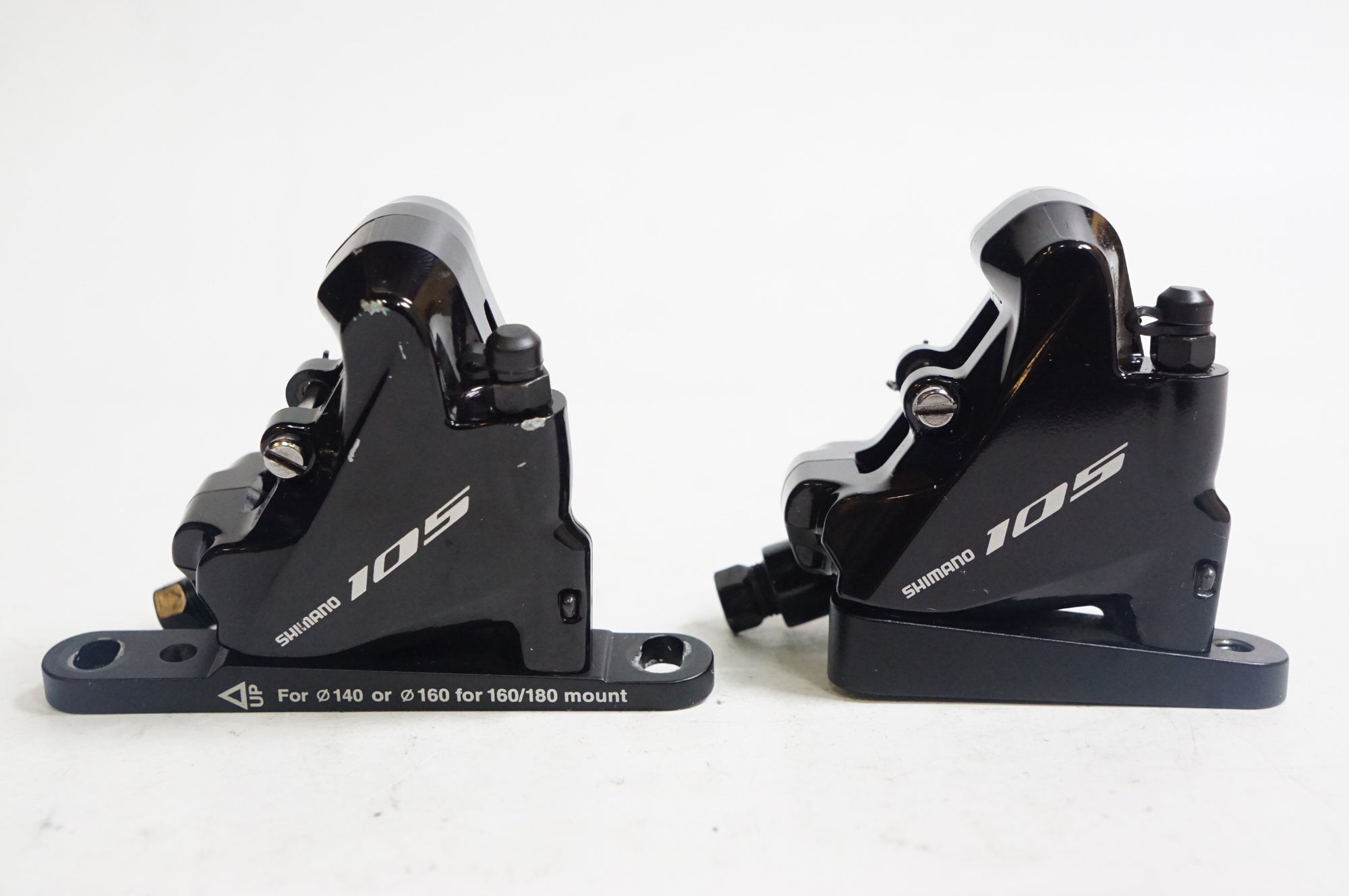 SHIMANO 「シマノ」 105 BR-R7070 ディスクブレーキキャリパーセット