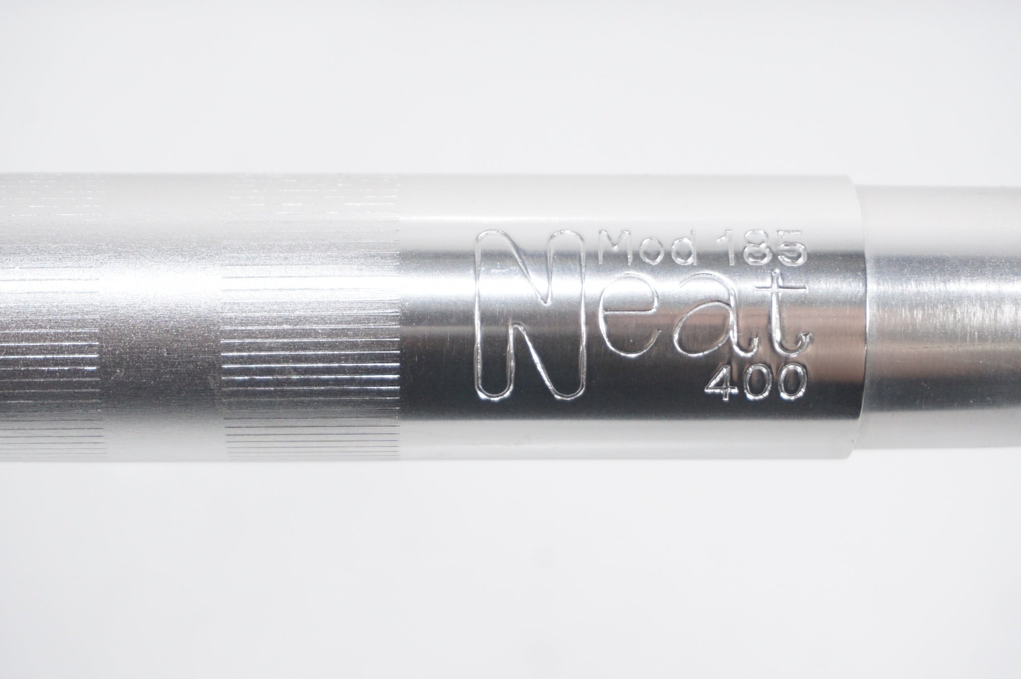 NITTO 「ニットー」 Neat Mod185 φ26.0 400mm ハンドル / AKIBA店
