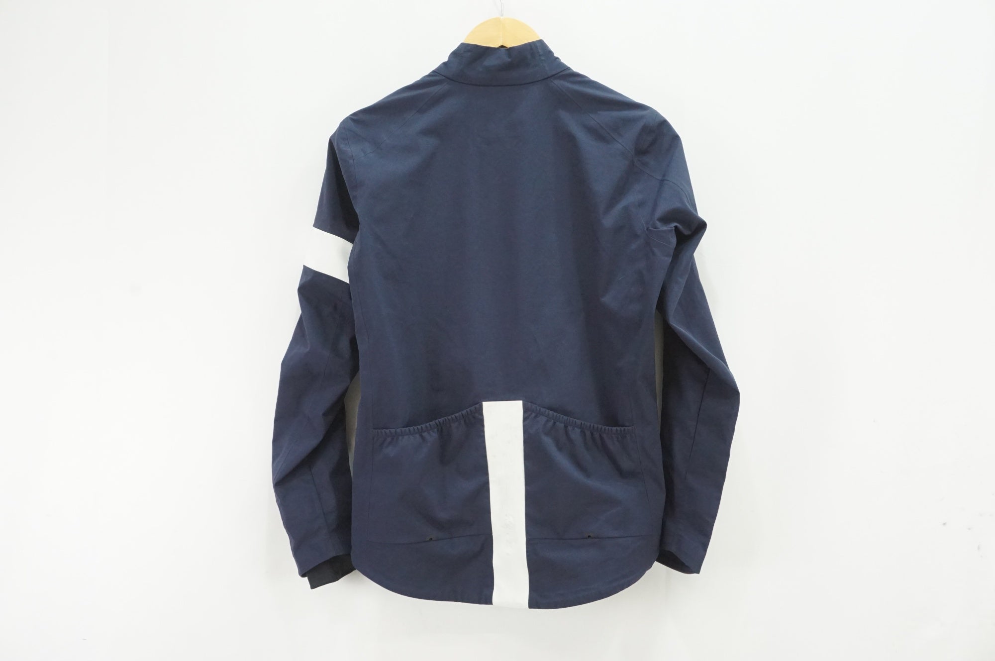 RAPHA 「ラファ」 WOMEN’S CLASSIC GORE-TEX WINTER ジャケット / 大宮店