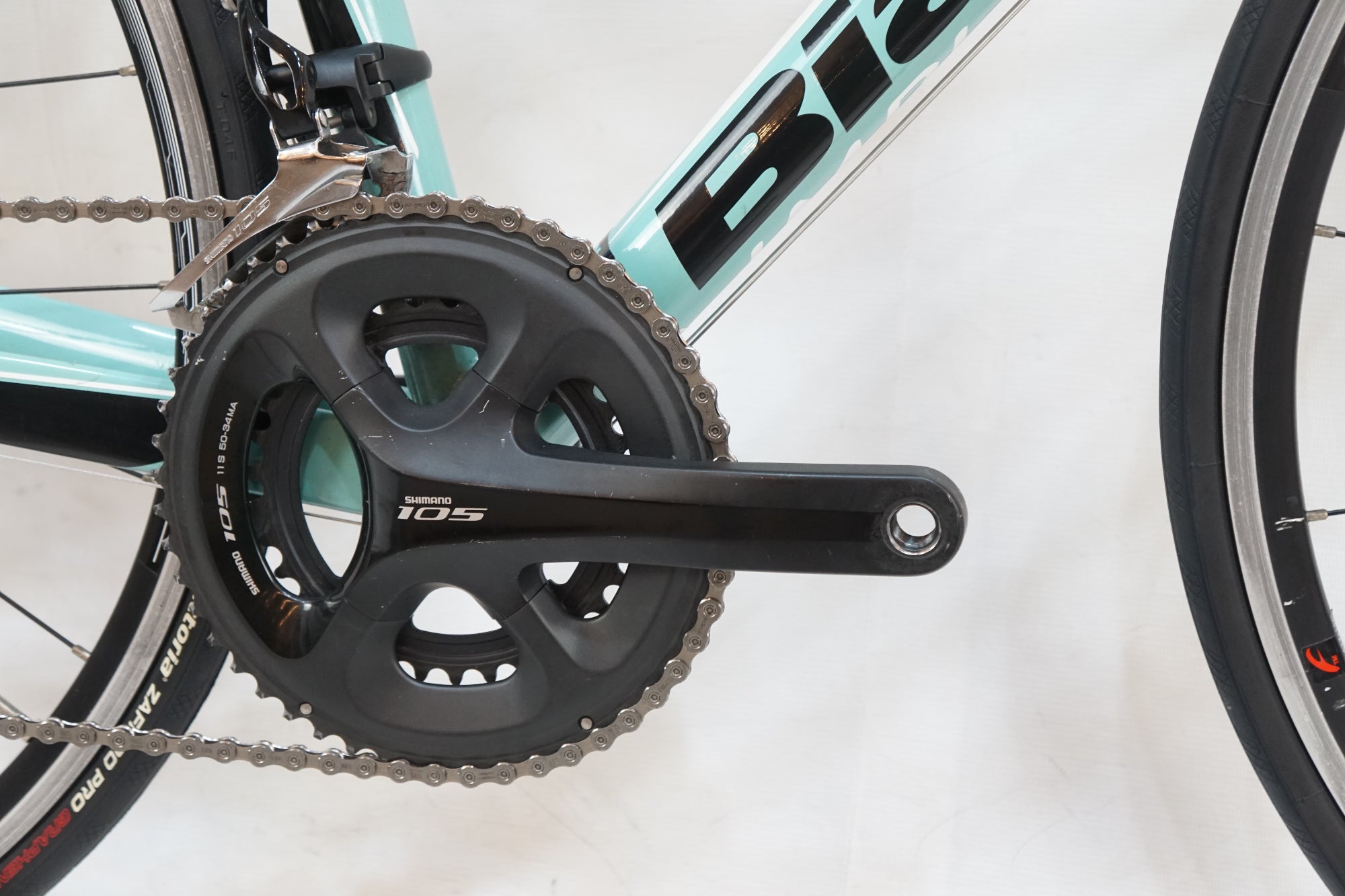 BIANCHI 「ビアンキ」 IMPULSO 105 2015年モデル ロードバイク / バイチャリ浦和ベース