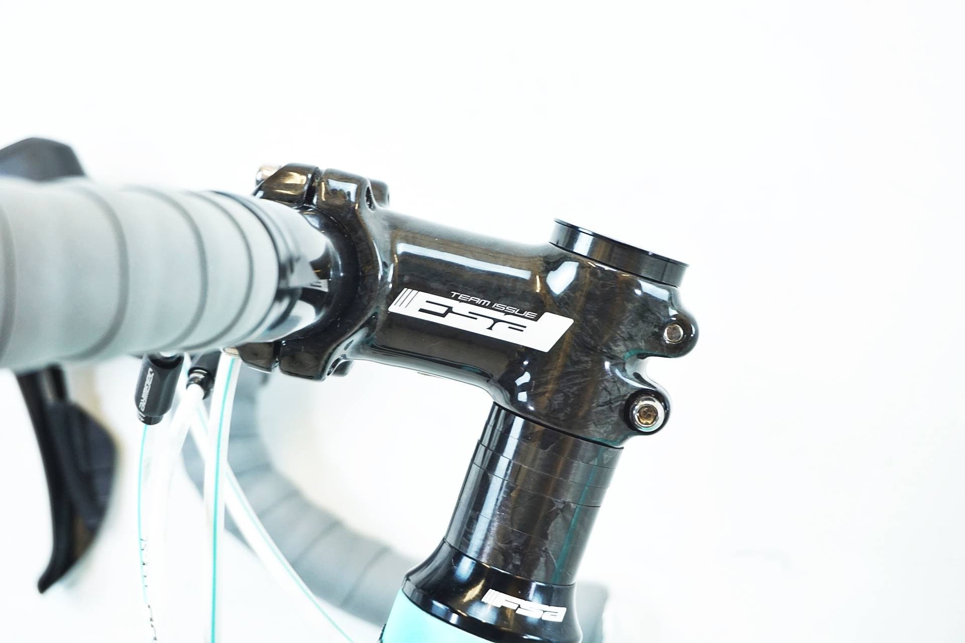 BIANCHI 「ビアンキ」 DAMA BIANCA INTENSO 105 2017年モデル ロードバイク / 有明ガーデン店