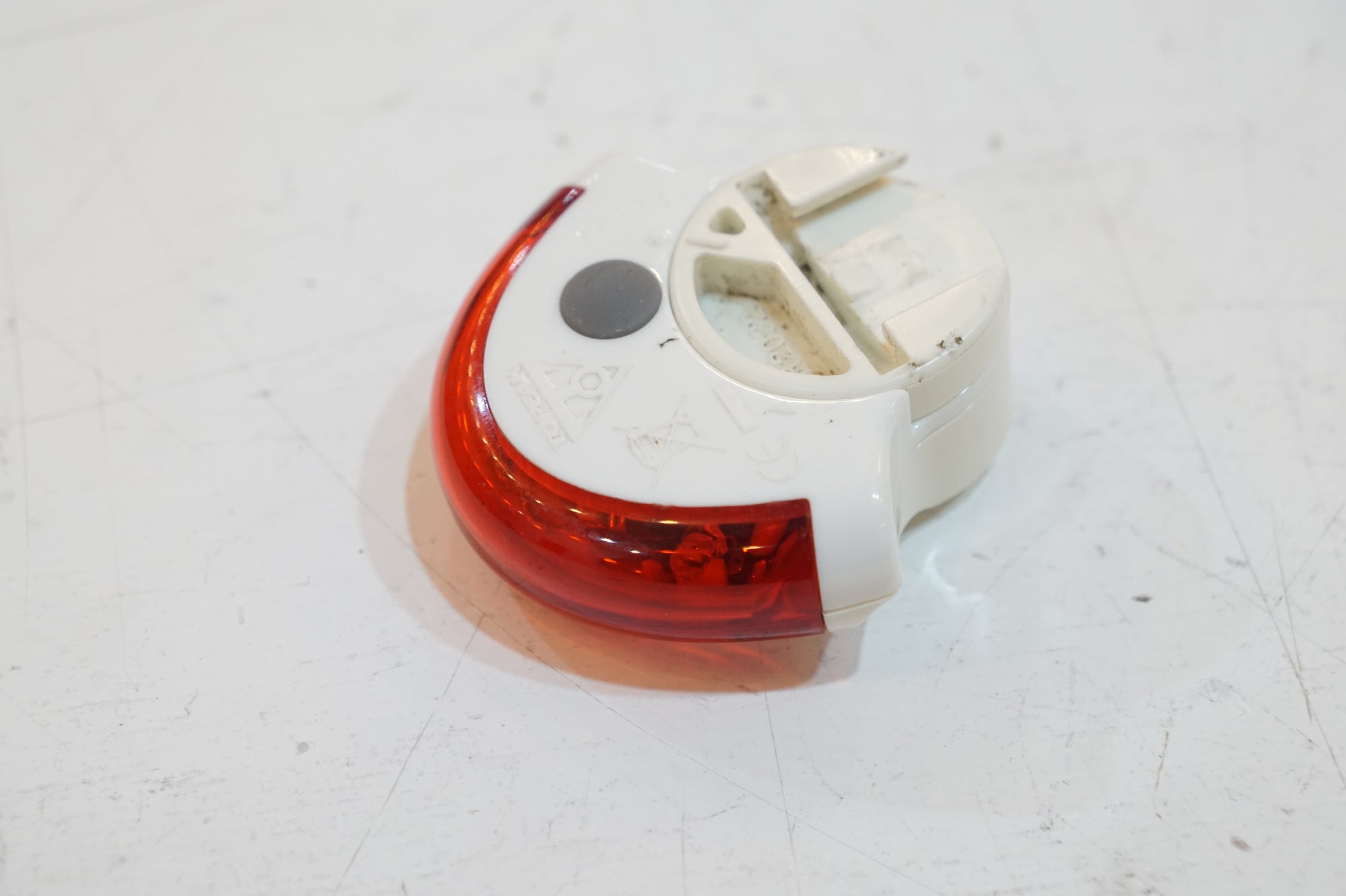 CATEYE 「キャットアイ」 リアライト / バイチャリ浦和ベース