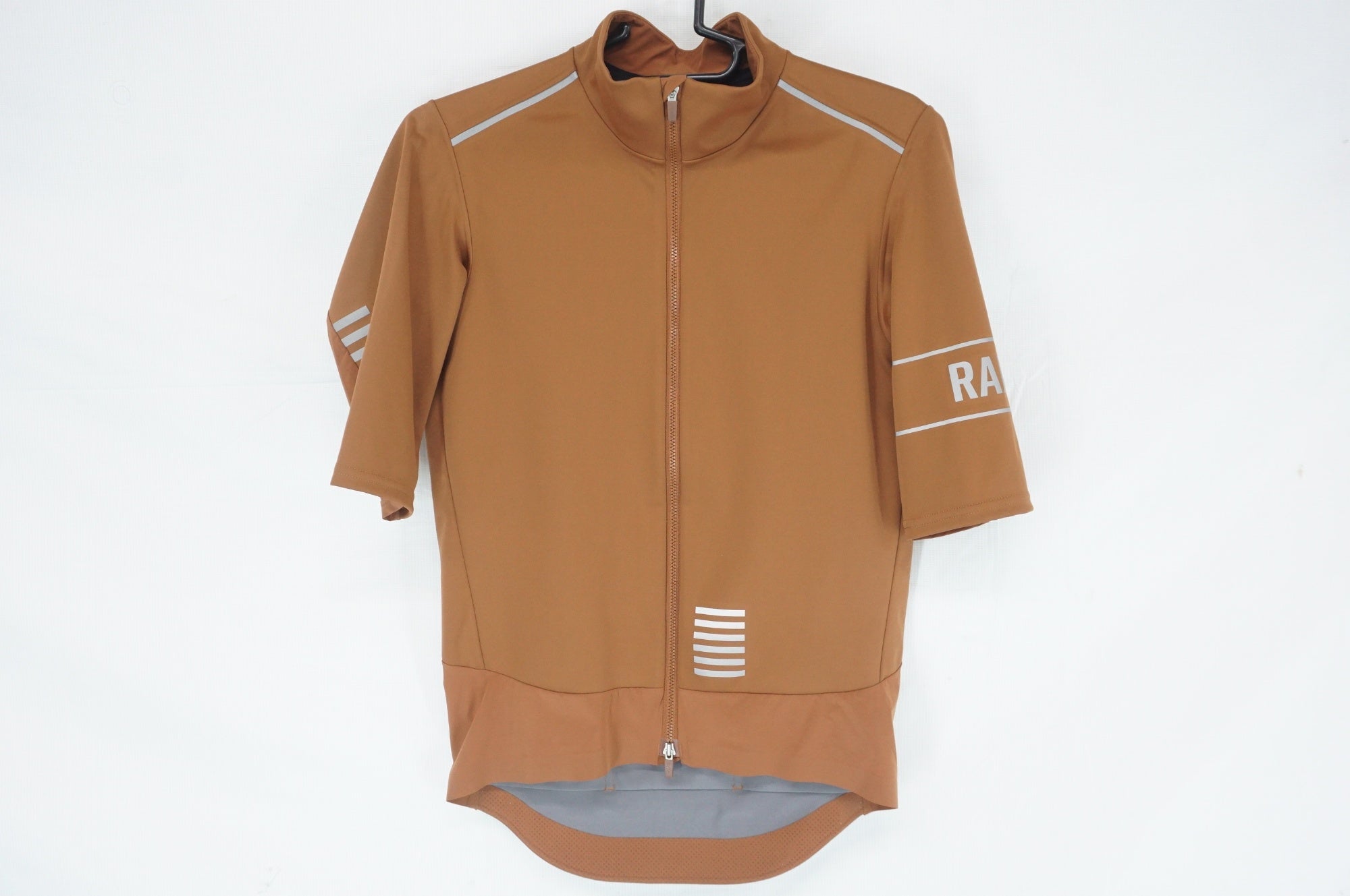 RAPHA 「ラファ」 PRO TEAM INFINIUM Mサイズ ジャージ / 阪急塚口店