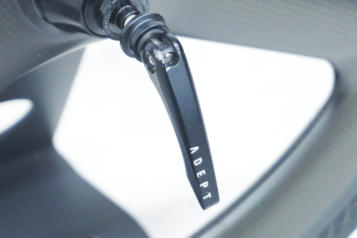 KITT DESIGN 「キットデザイン」 CARBON TRI-SPOKE シマノ11速 ホイールセット / 大阪美原北インター店
