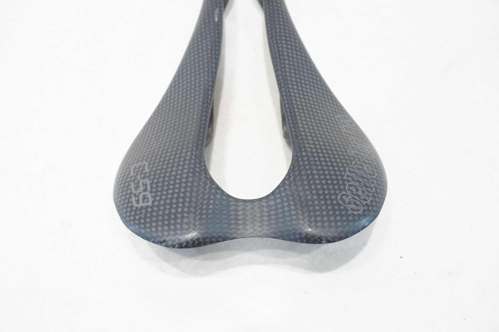 SELLE ITALIA 「セライタリア」 SLR C59 カーボンレール カーボン サドル / 横浜戸塚店