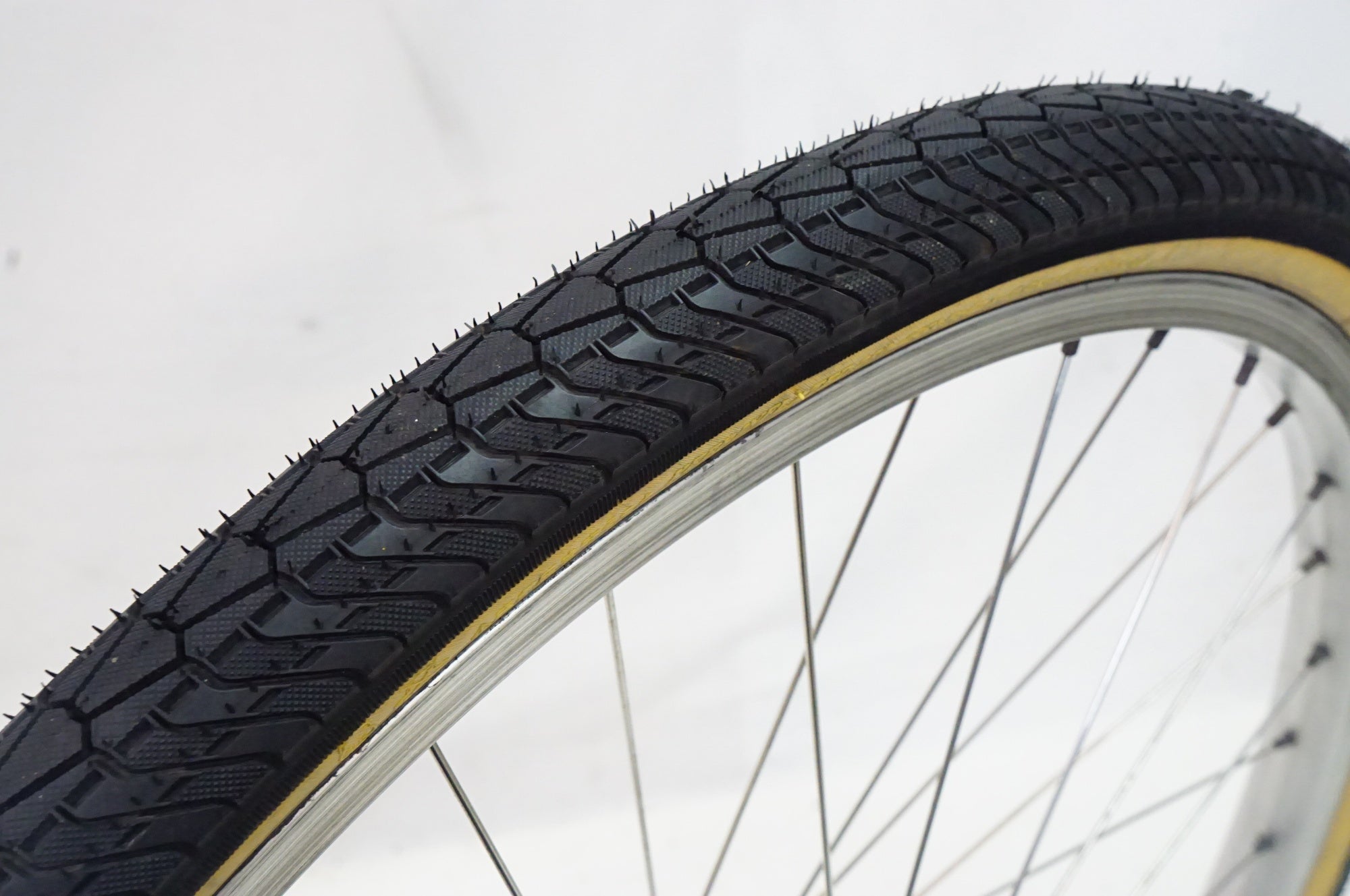 ARAYA 「アラヤ」 VP-20 26インチ リム SHIMANO HB-RM40 ハブ フロントホイール / 熊谷本店