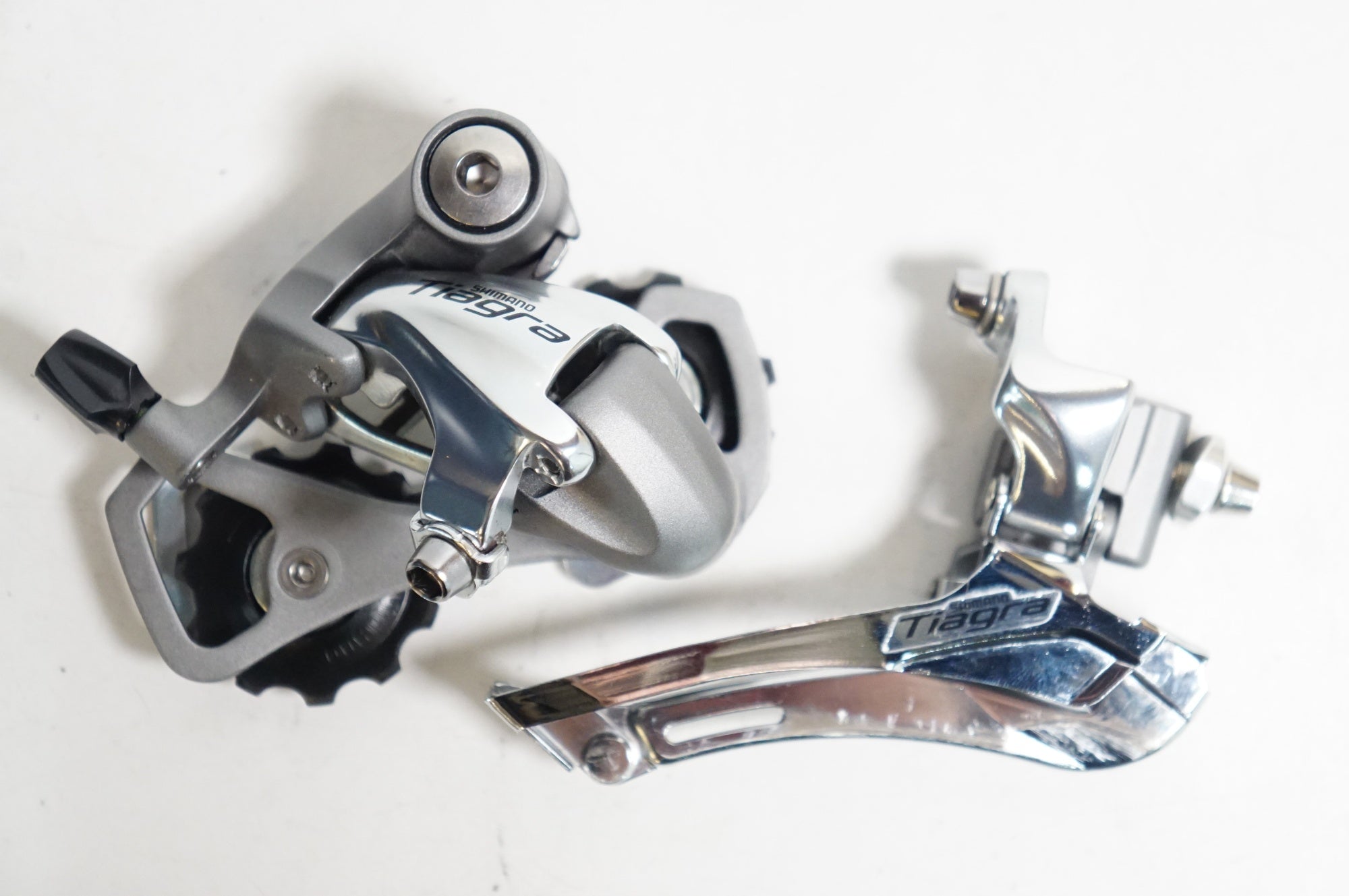 SHIMANO 「シマノ」 TIAGRA FD-4600 フロント RD-4601 リア