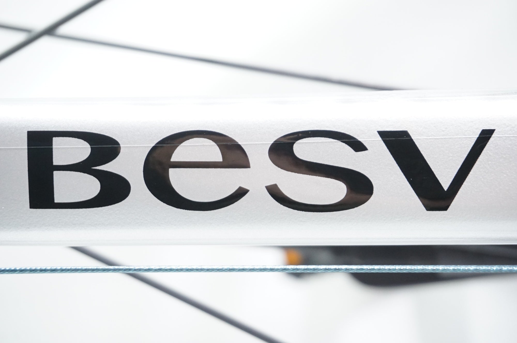 BESV 「べスビー」 JR1 2024年モデル 電動アシスト自転車 / 中目黒店