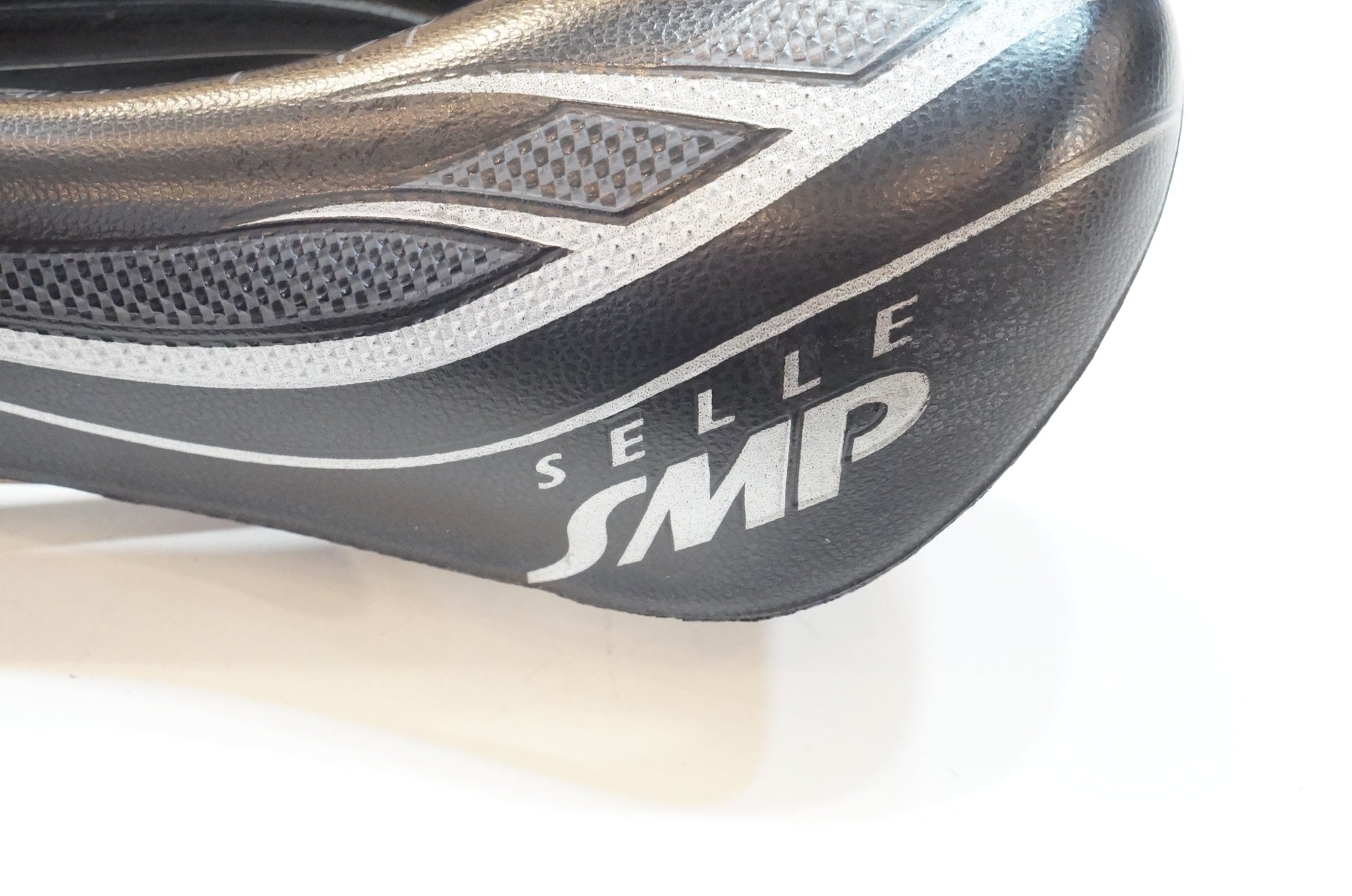 SELLE SMP 「セラエスエムピー」 HYBRID サドル / 浦和ベース