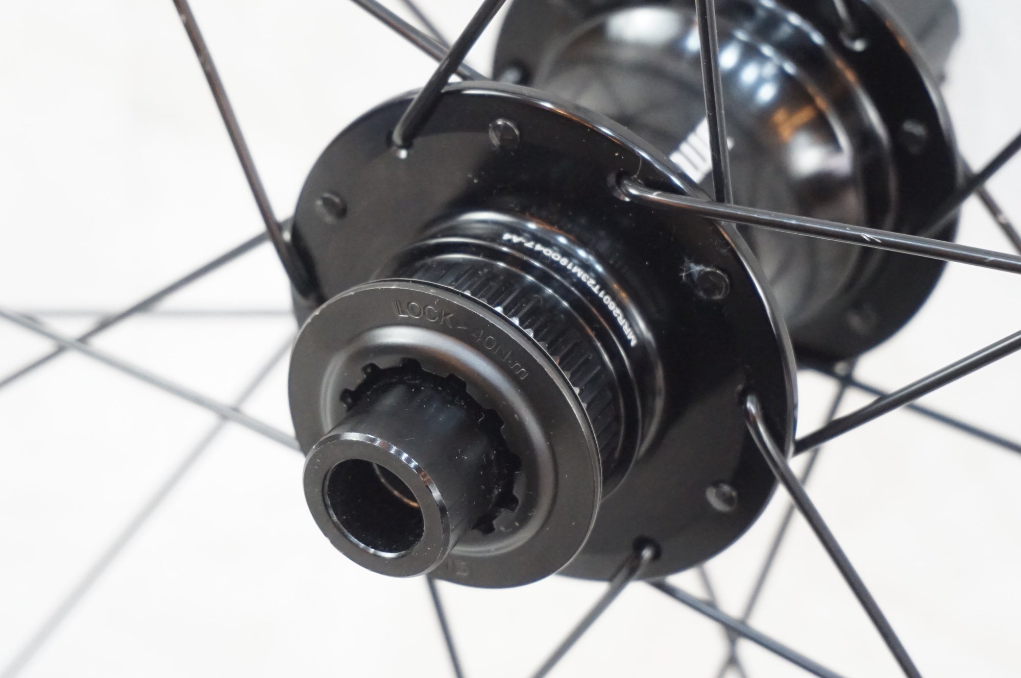 ATTAQUE 「アタッキ」 30DB SHIMANO 12S ホイールセット / 浦和ベース