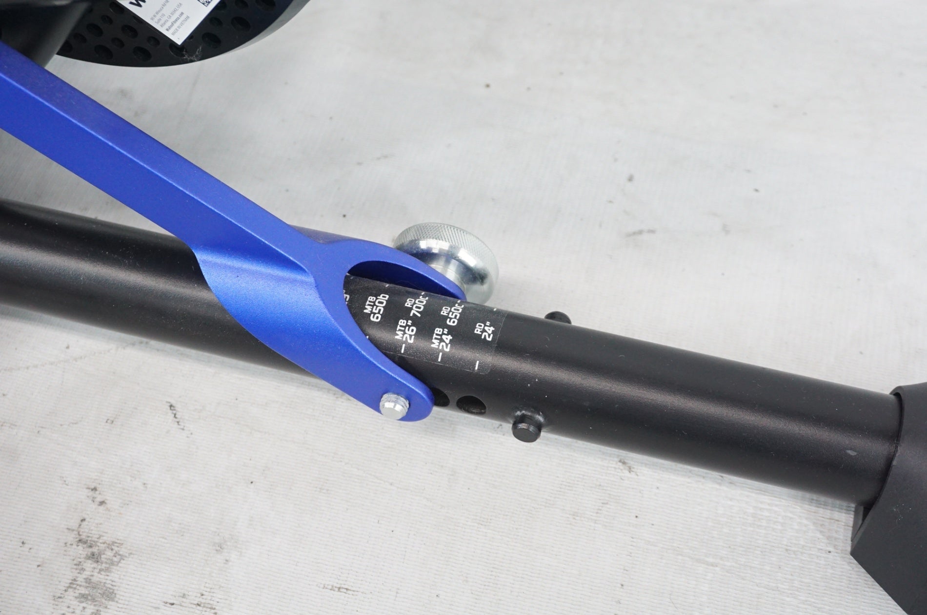 WAHOO 「ワフー」 KICKR V5 WF113 サイクルトレーナー / 阪急塚口店