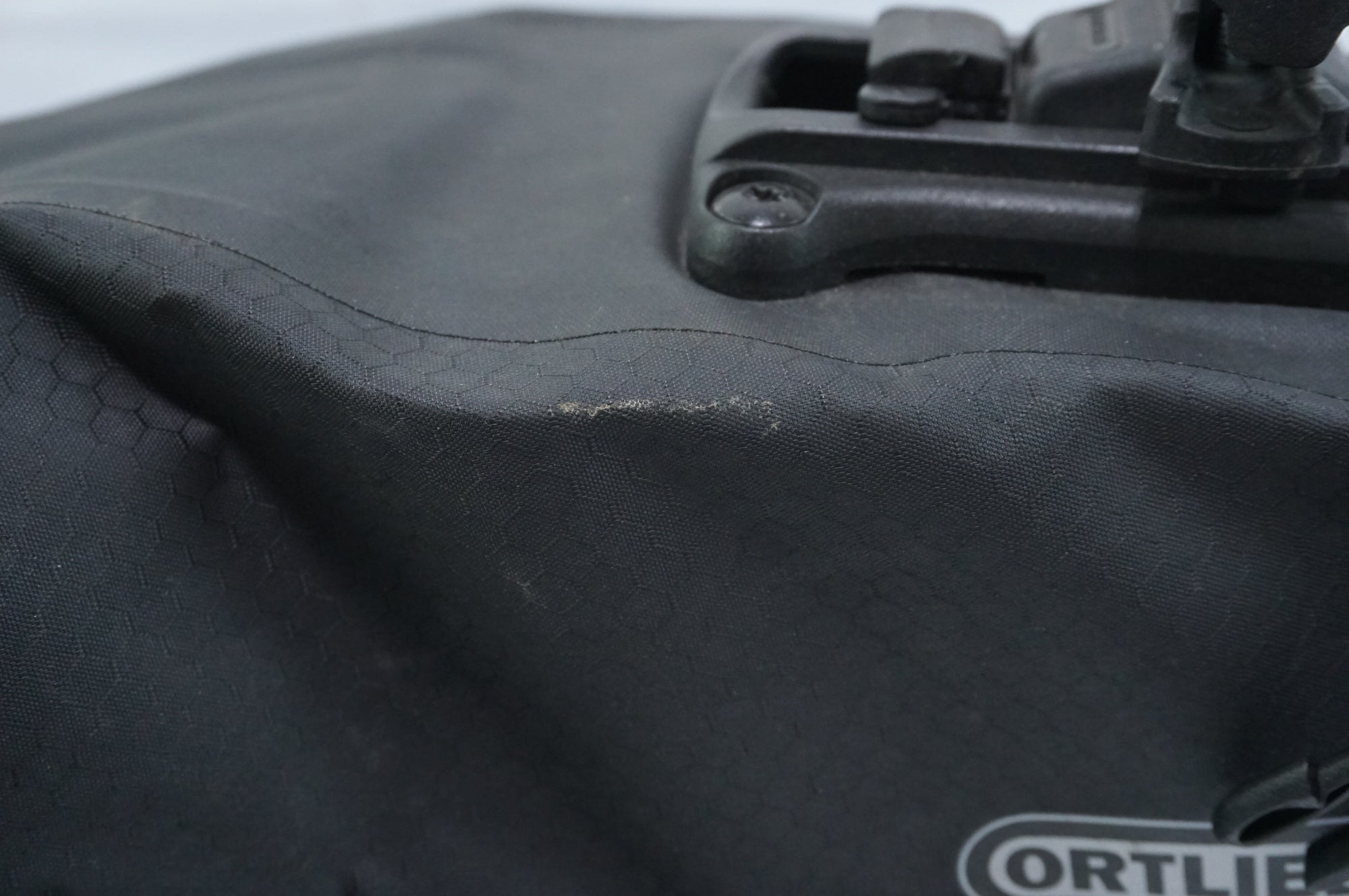 ORTLIEB 「オルトリーブ」サドルバッグ2 (4.1L) / 中目黒店