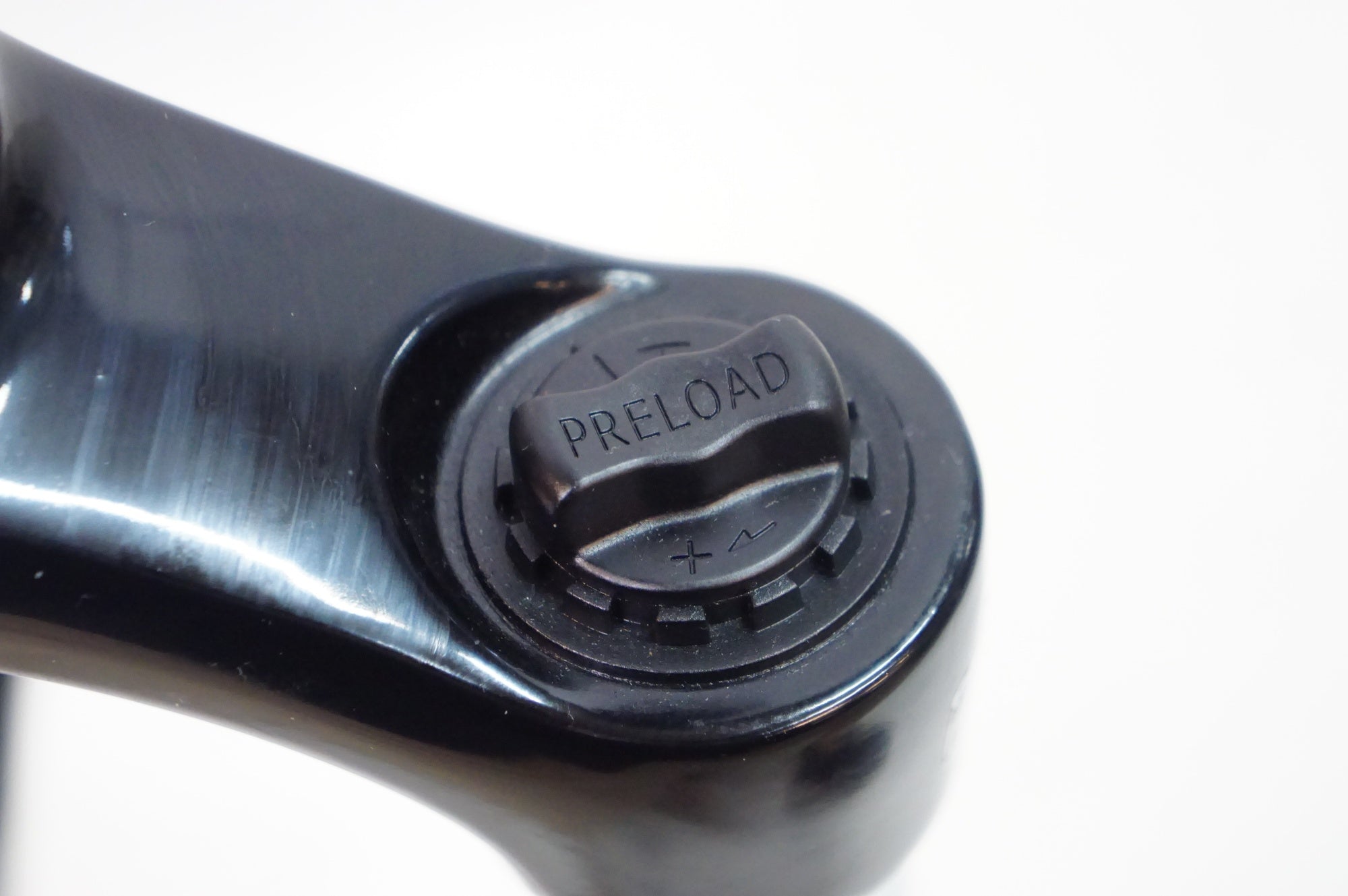 SR SUNTOUR 「エスアールサンツアー」 XCM34 BOOST 29インチ サスペンションフォーク / 熊谷本店