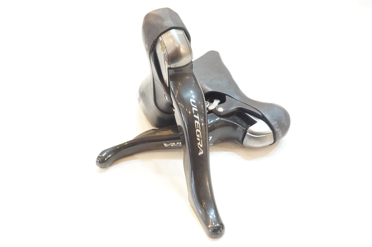 SHIMANO 「シマノ」 ULTEGRA ST-6700 デュアルコントロールレバー / 浦和ベース