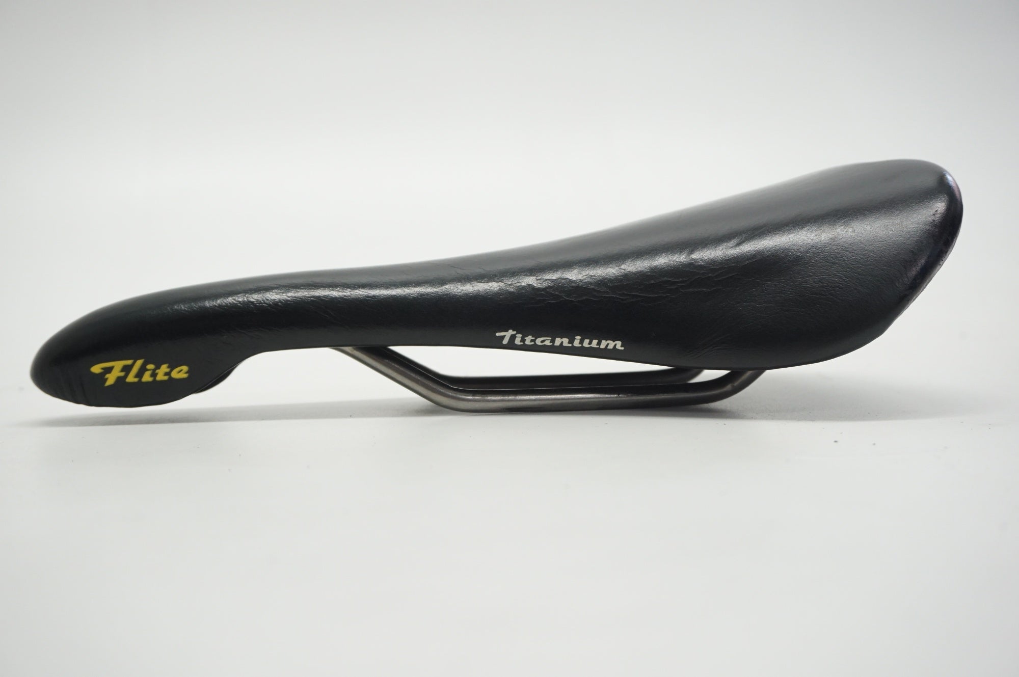 SELLE ITALIA 「セライタリア」 FLITE TITANIUM サドル / 福岡店