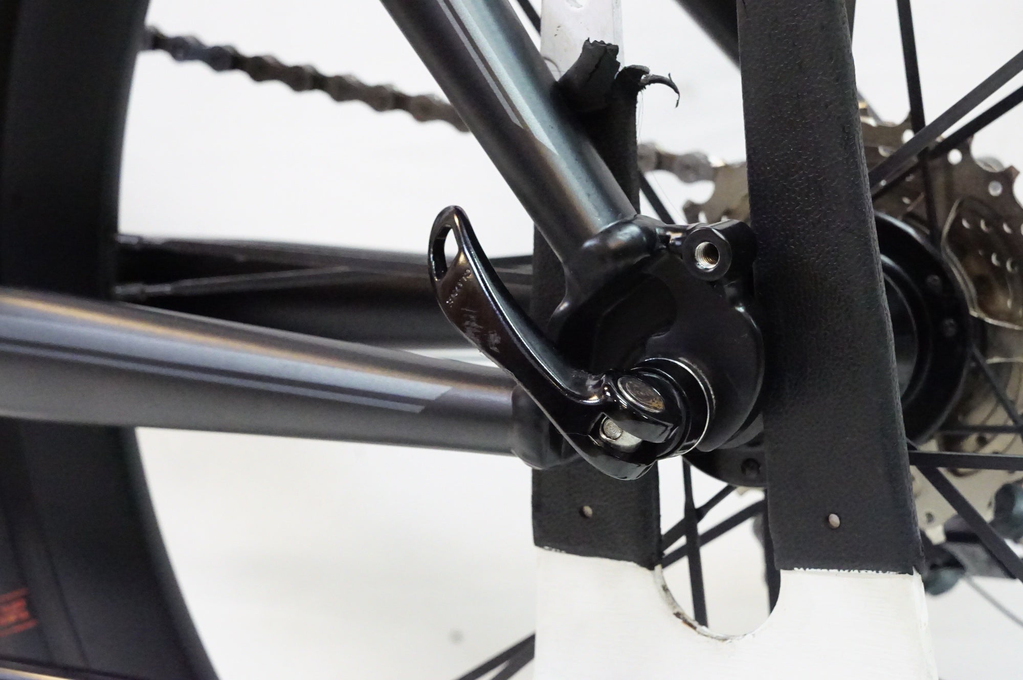 TERN 「ターン」 SURGE PRO 2023年モデル 20インチ ミニベロ / 熊谷本店