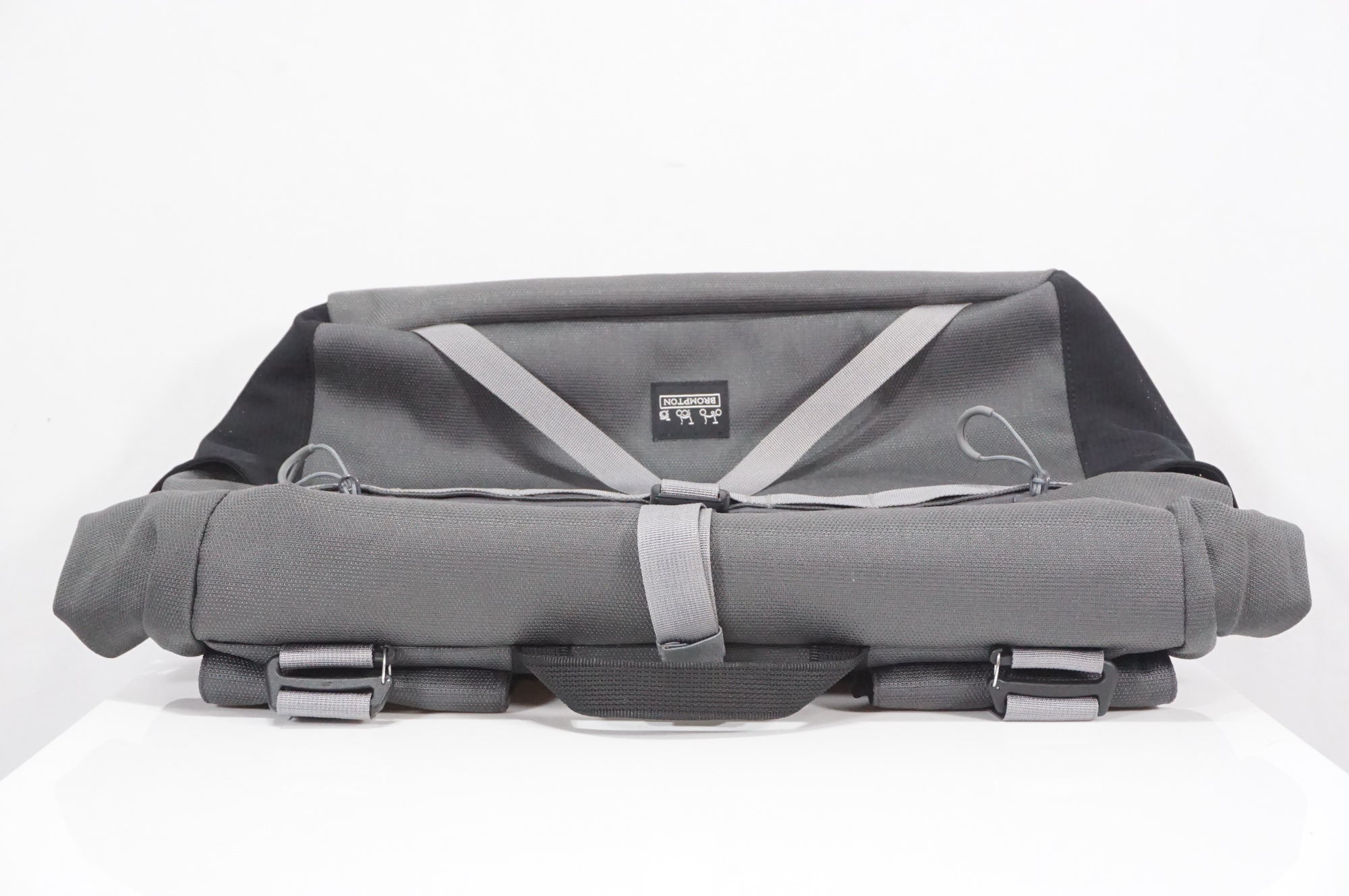 BROMPTON 「ブロンプトン」 BOROUGH ROLL TOP WITH FRAME フロントバッグ / AKIBA店