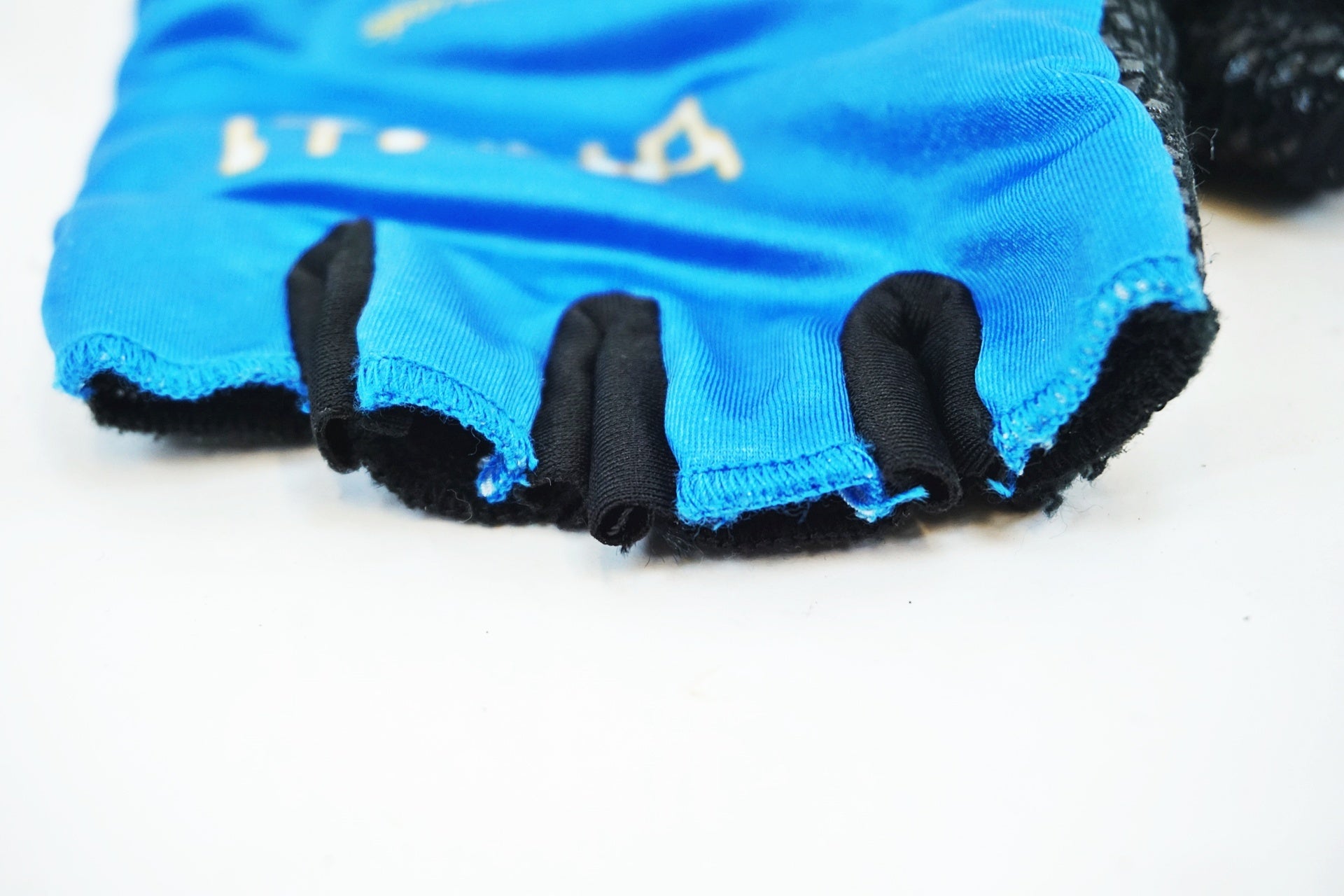 SPORTFUL 「スポーツフル」 Lサイズ グローブ / 有明ガーデン店