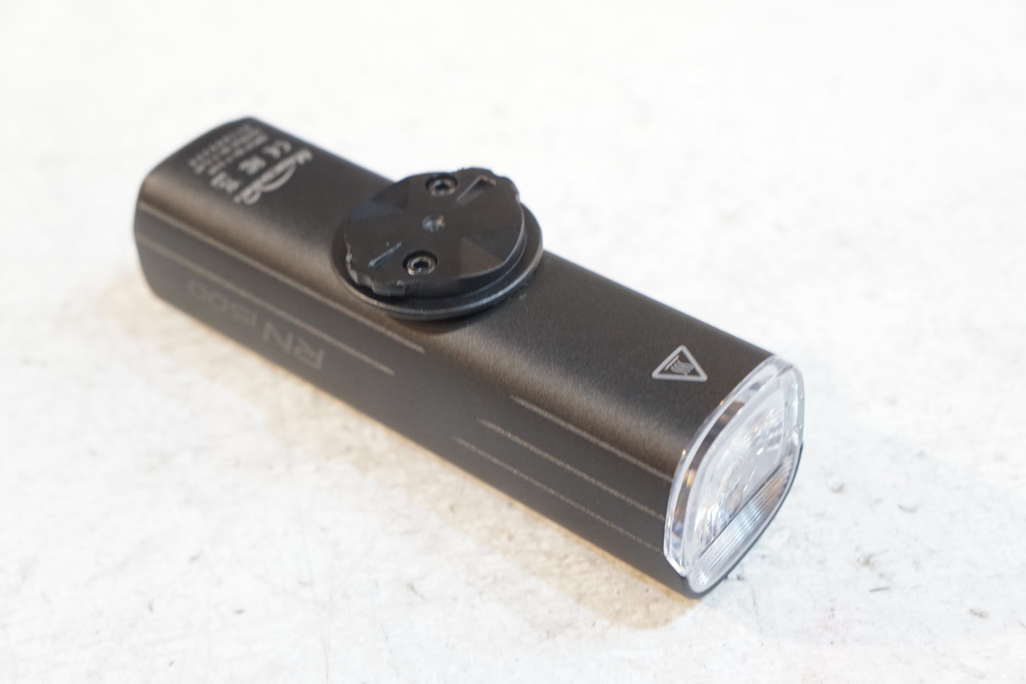 OLIGHT 「オーライト」 RN 1500 フロントライト / バイチャリ浦和ベース