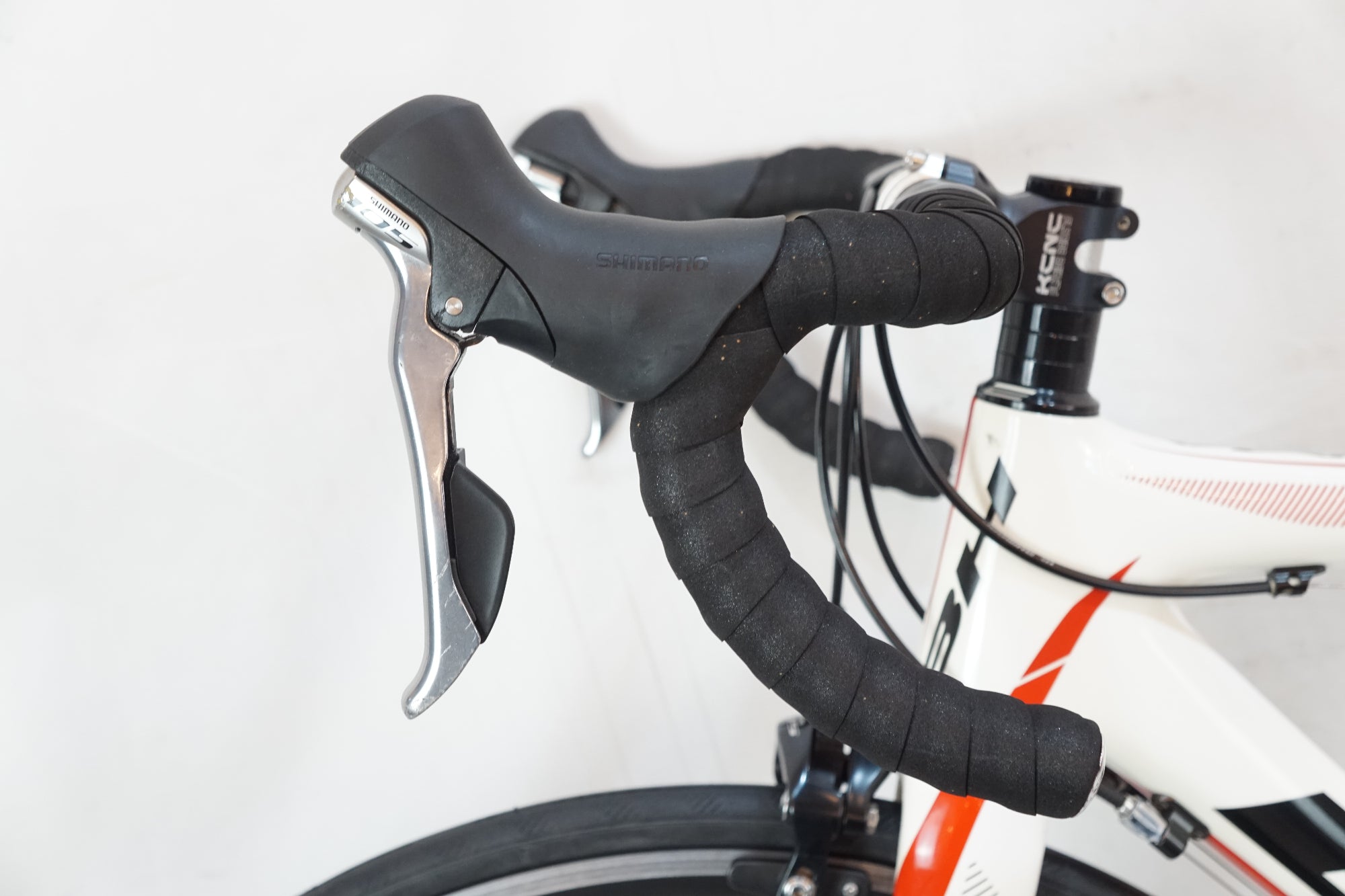 BH 「ビーエイチ」 PRISMA 2011年モデル ロードバイク / 名古屋大須店